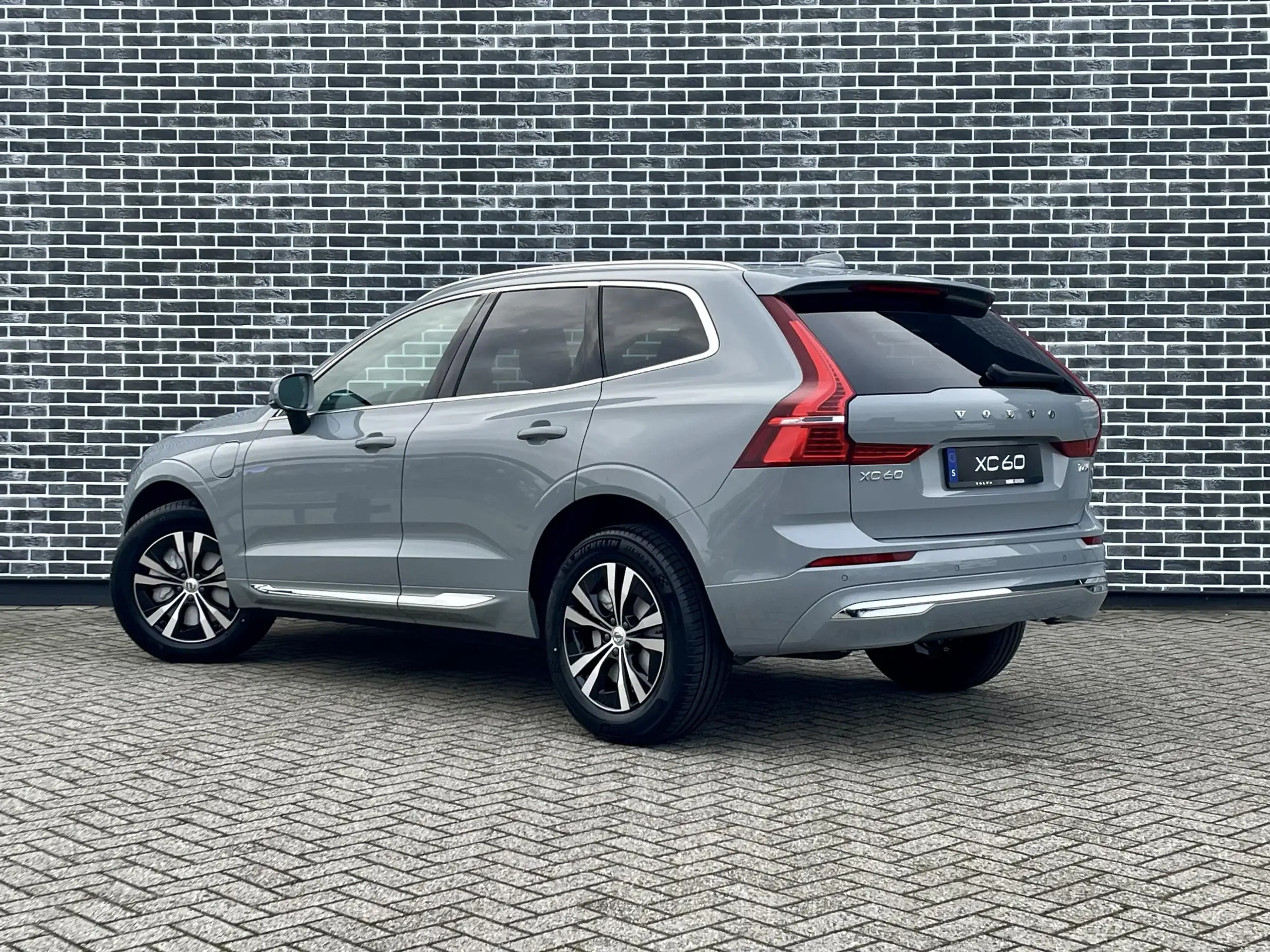 Volvo - XC60