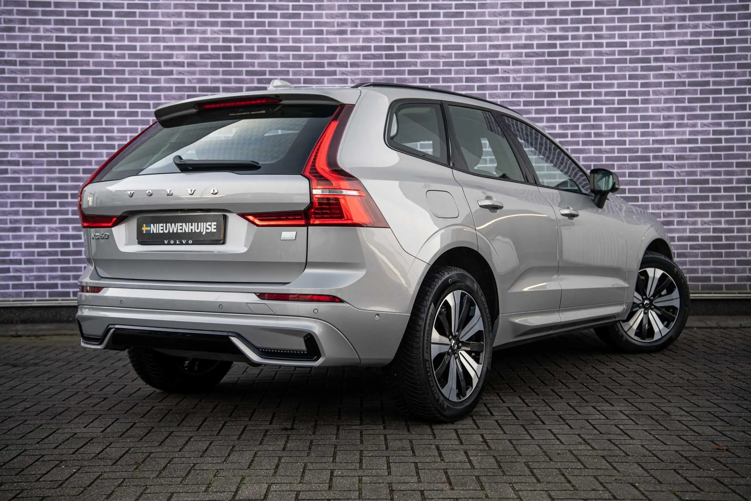 Volvo - XC60