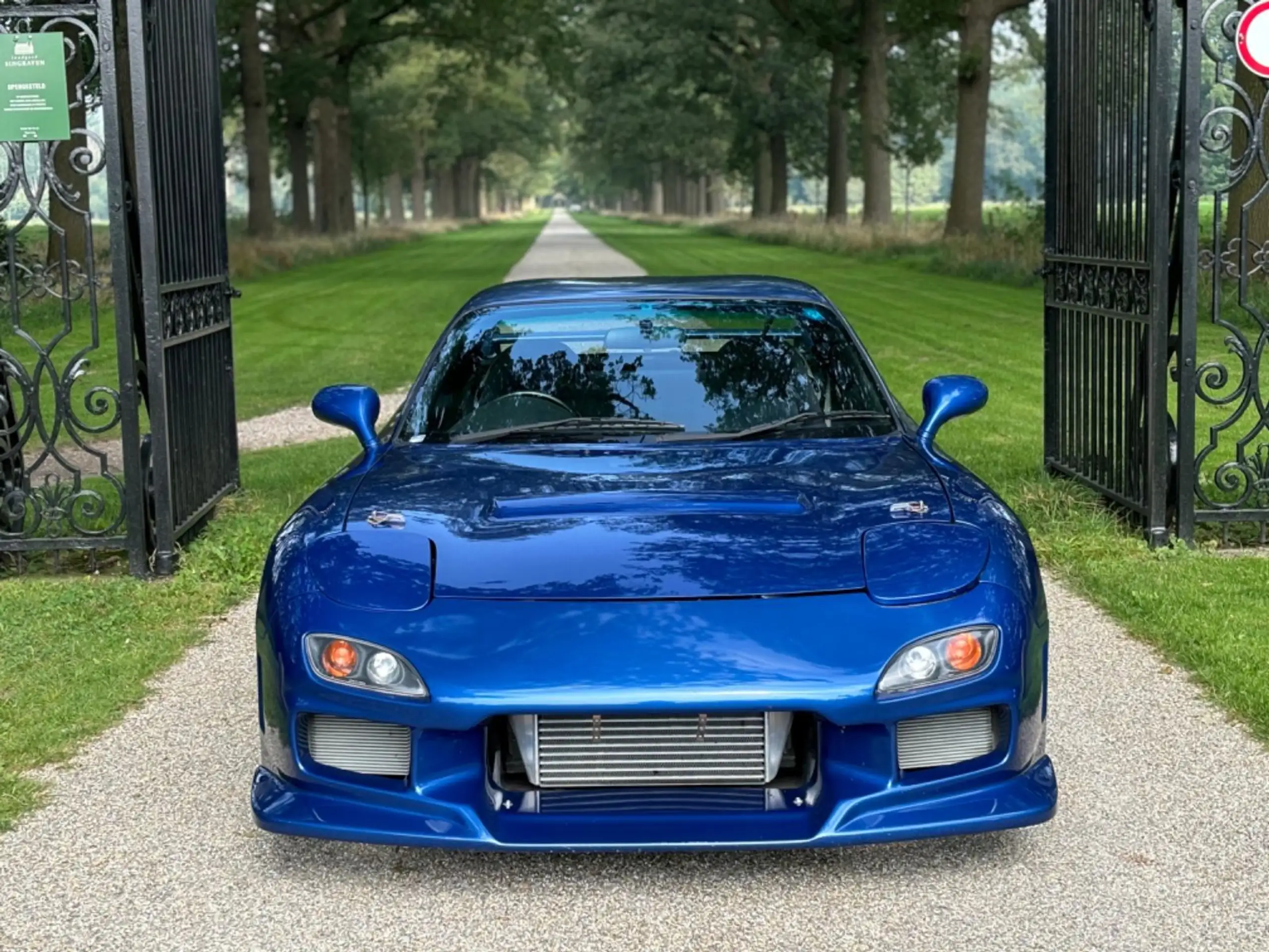 Mazda - RX-7