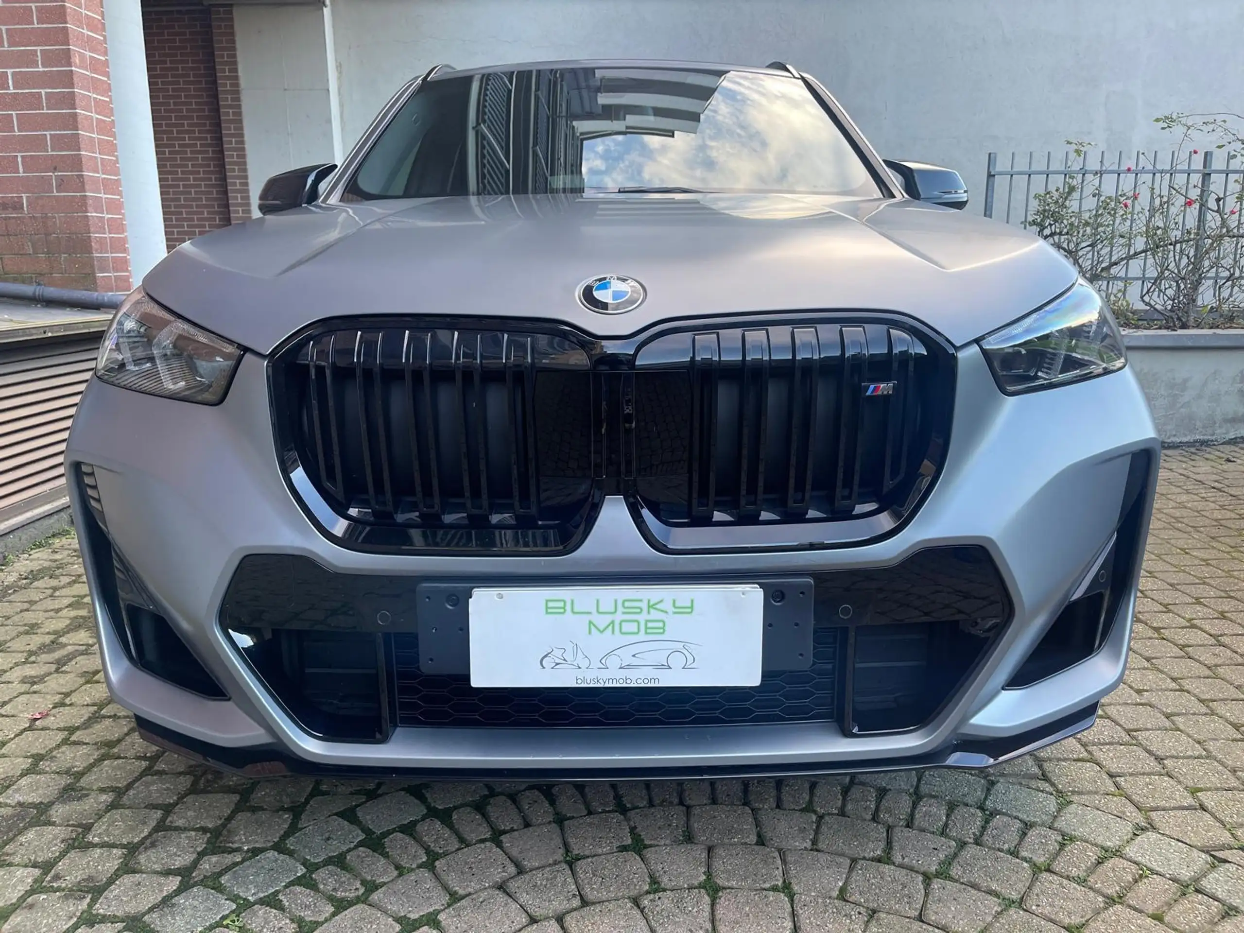 BMW - X1