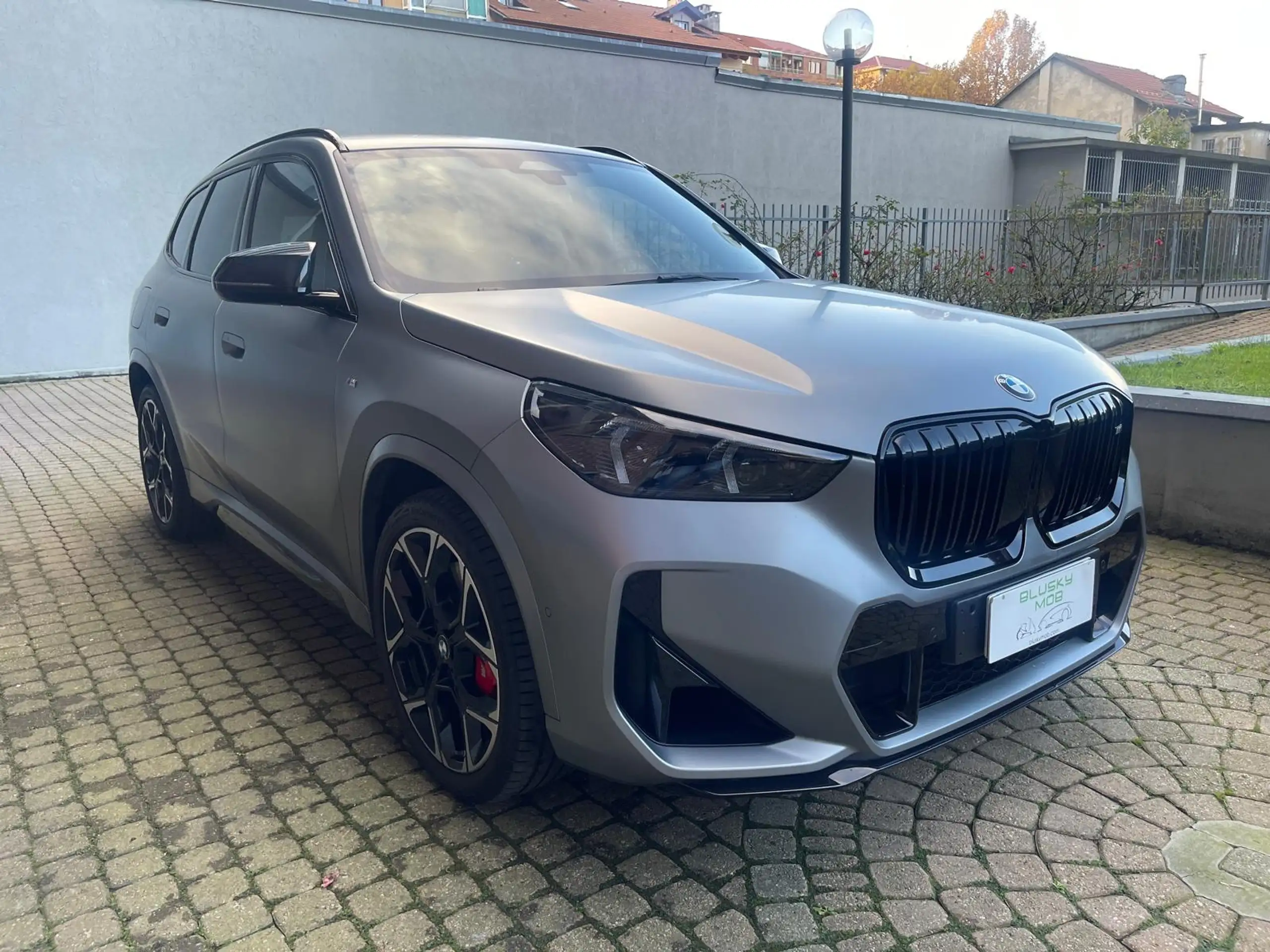 BMW - X1