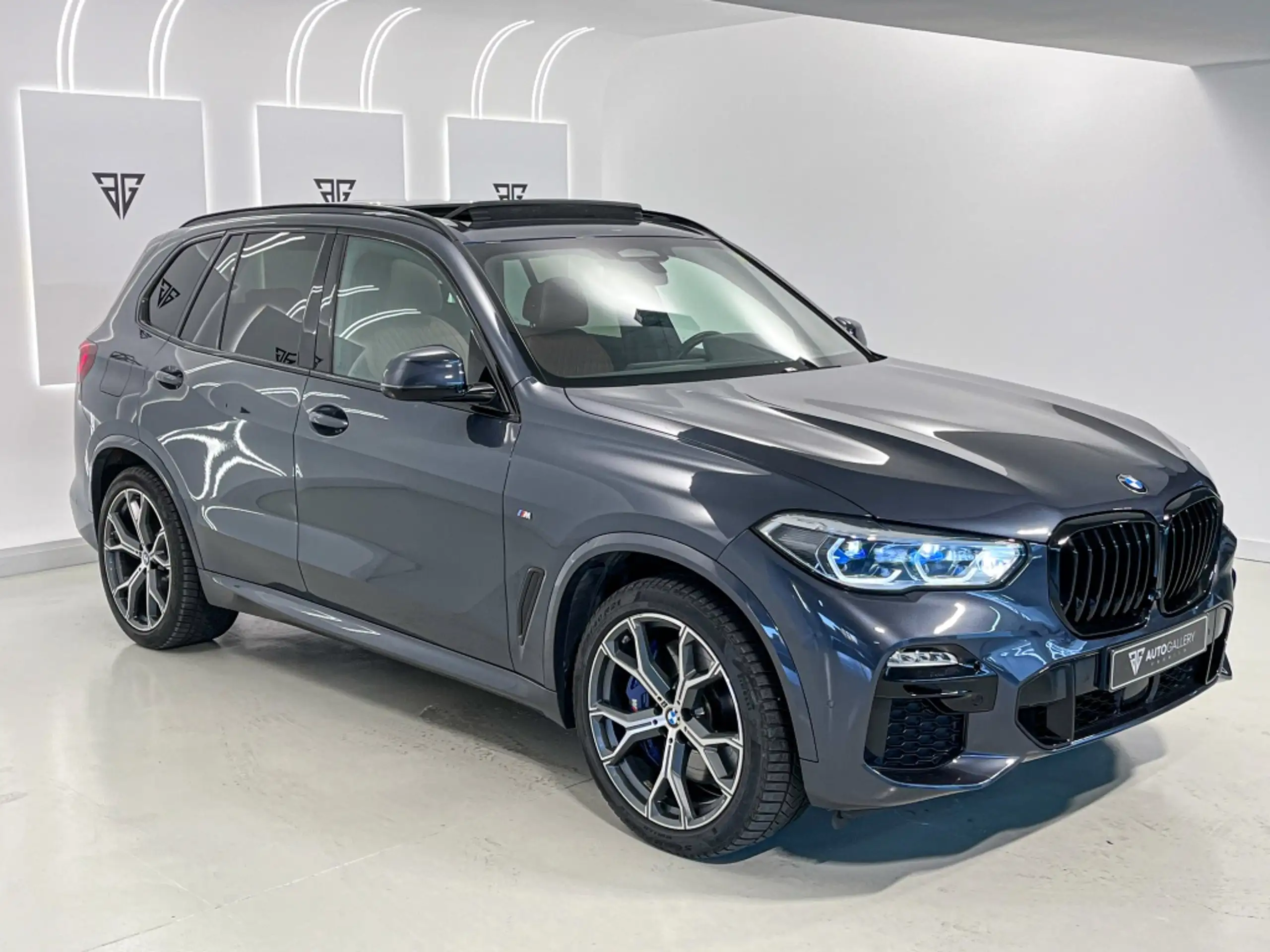 BMW - X5