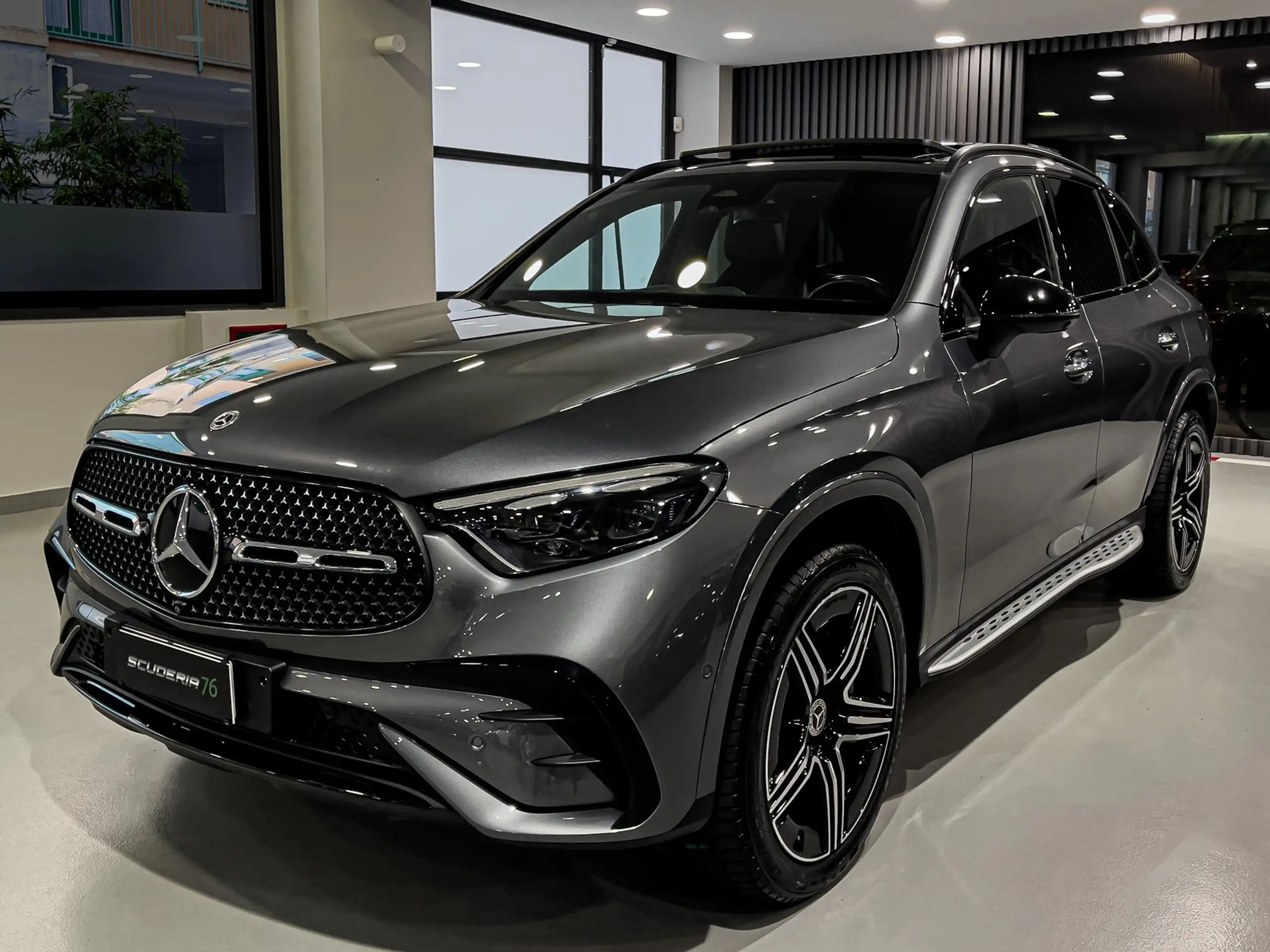 Mercedes-Benz - GLC 220