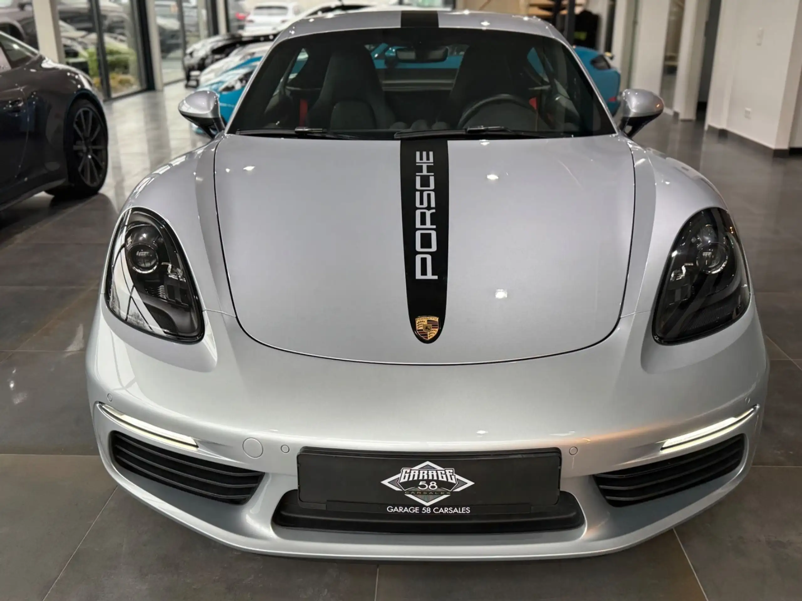 Porsche - Cayman