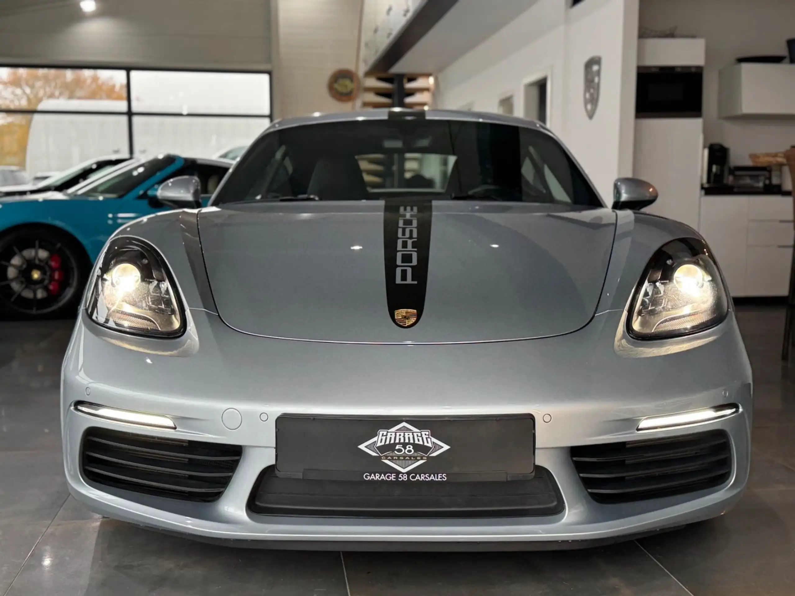 Porsche - Cayman