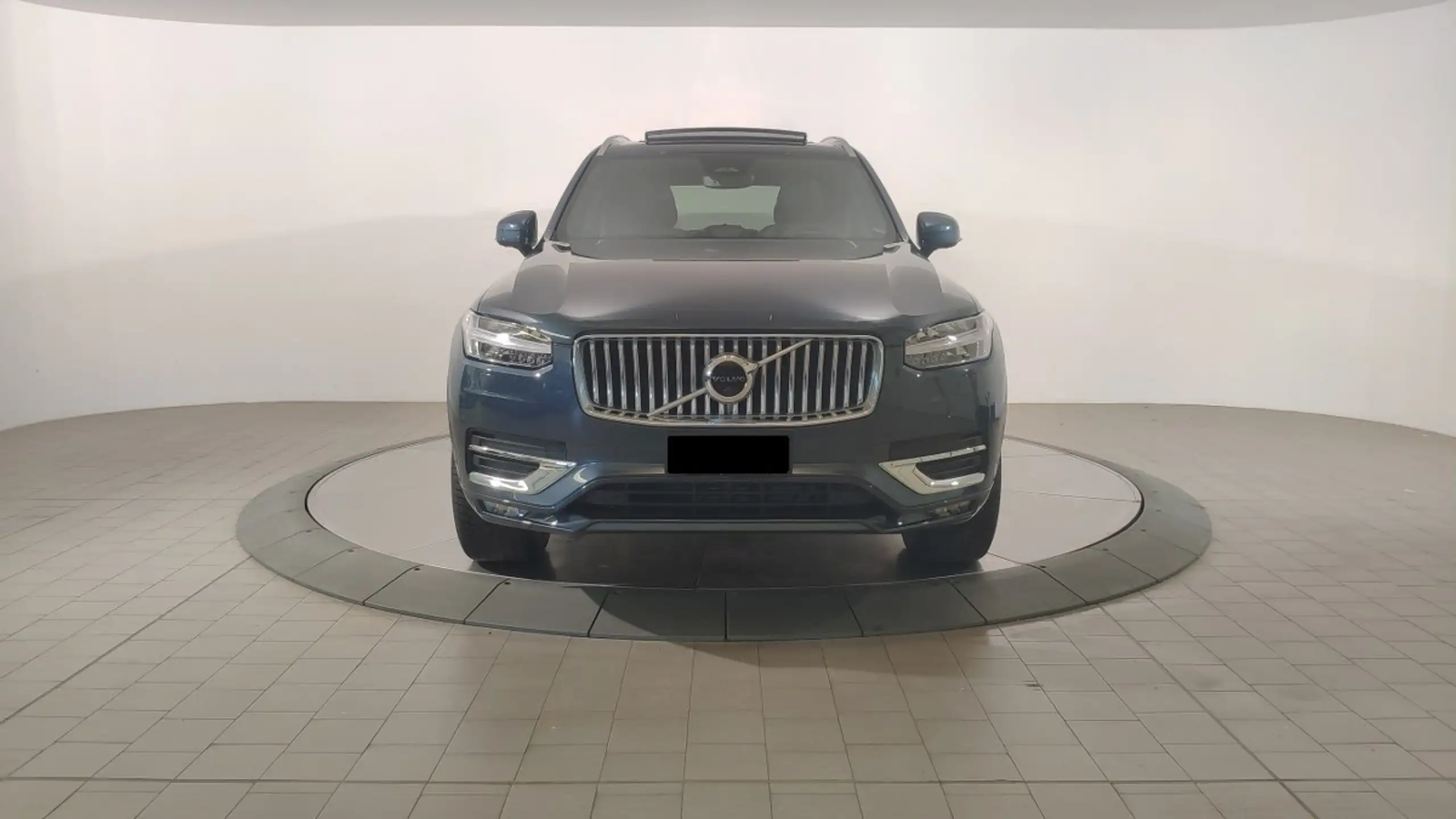 Volvo - XC90