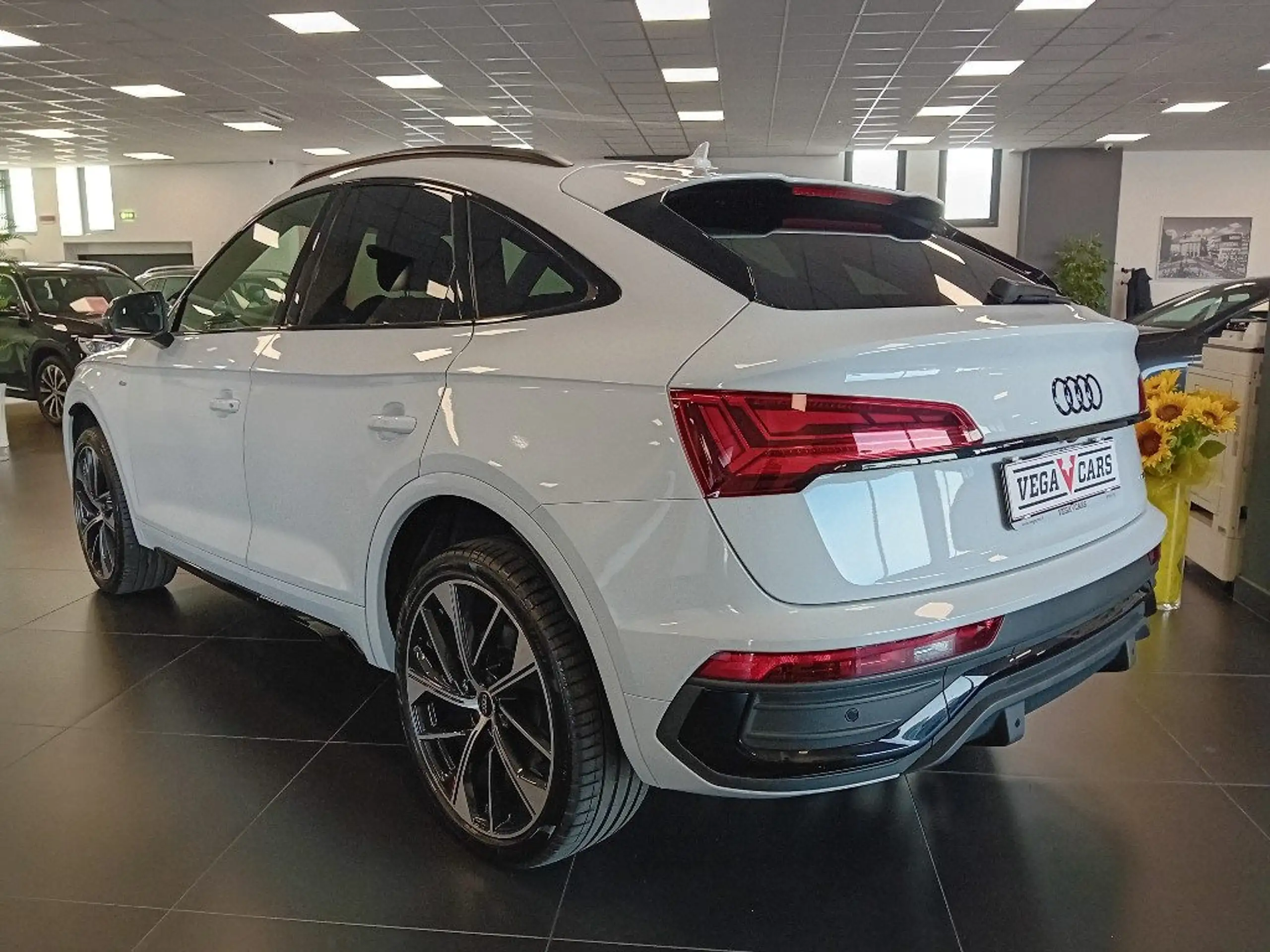 Audi - Q5