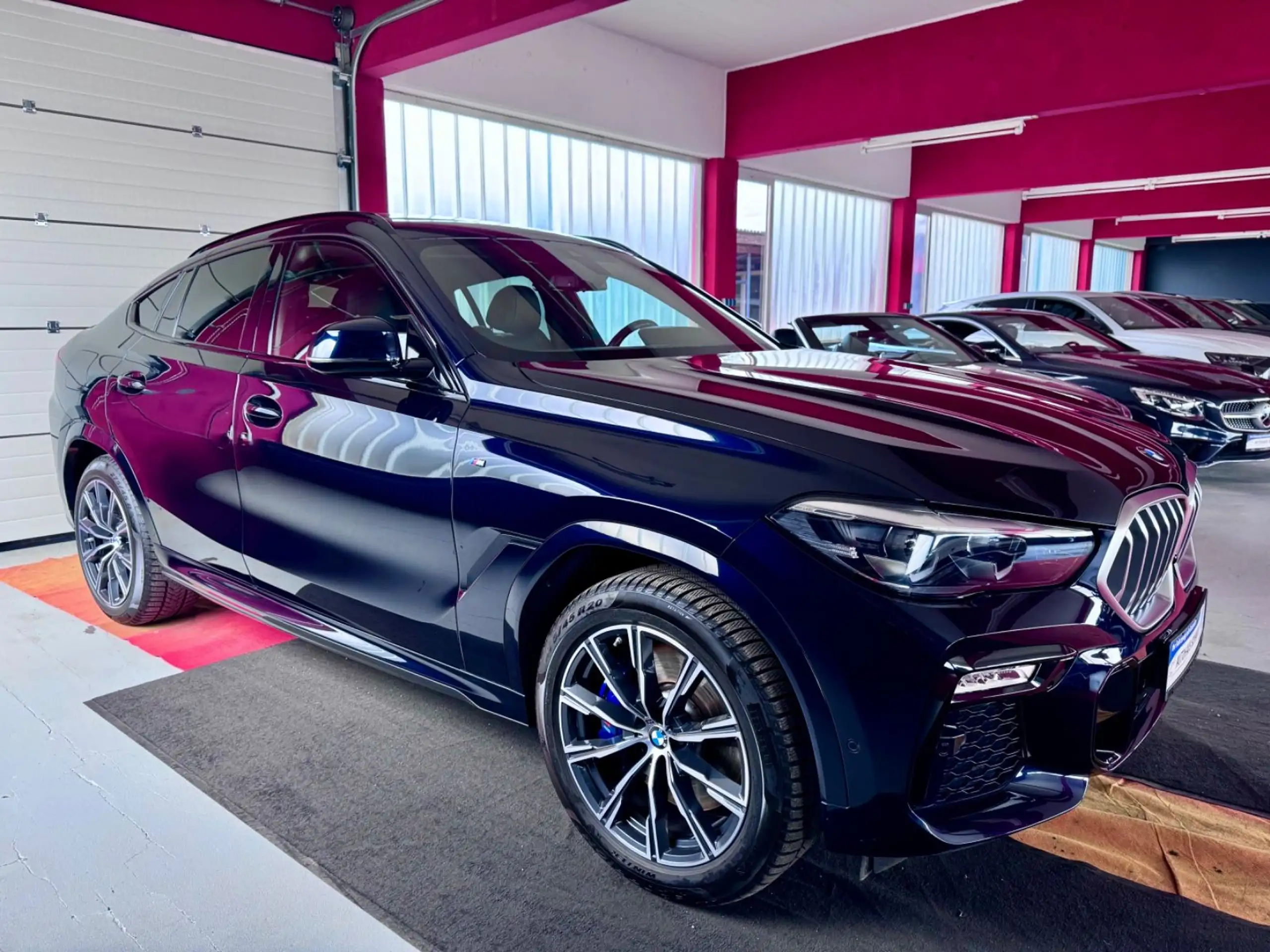 BMW - X6