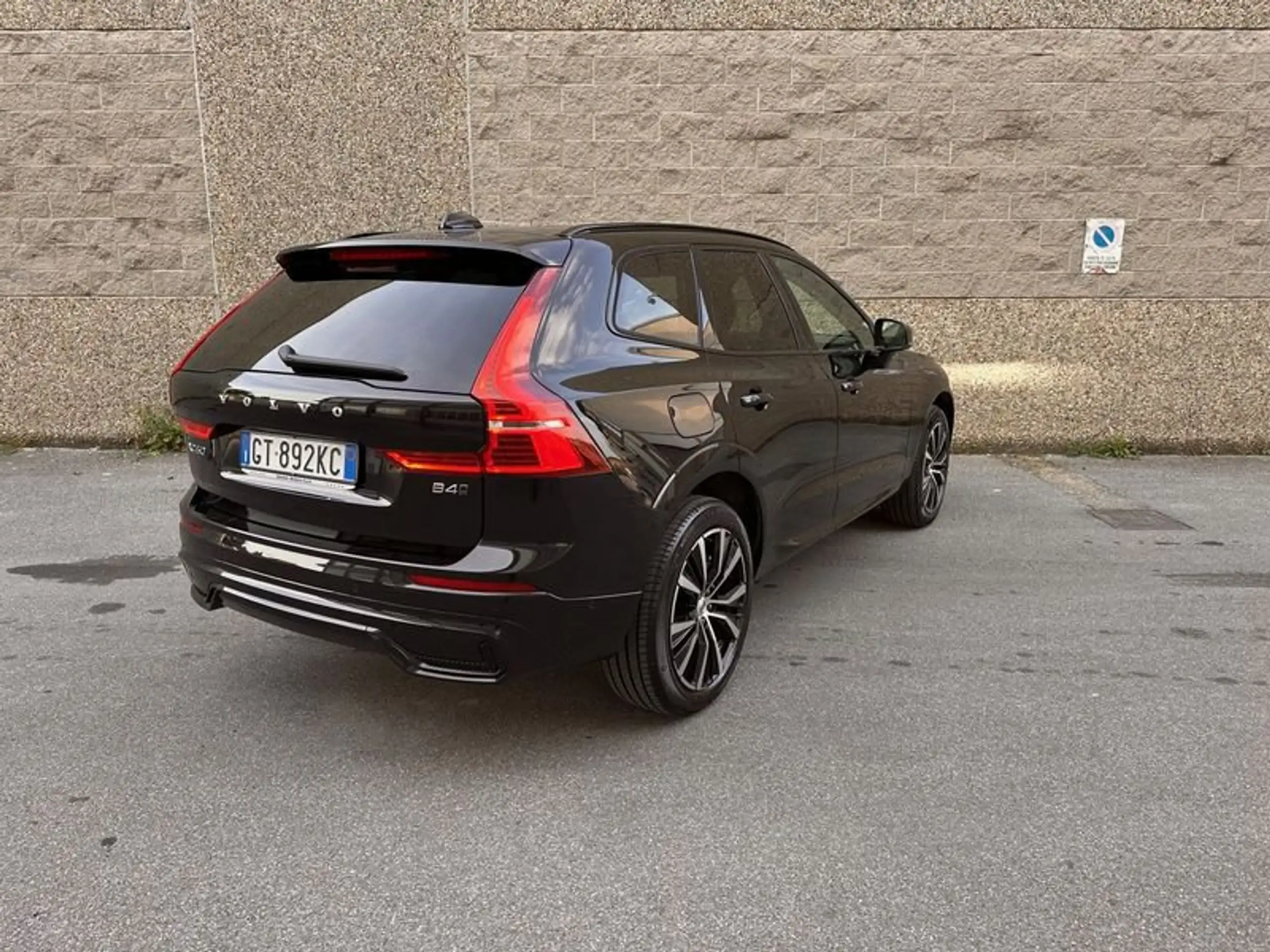 Volvo - XC60