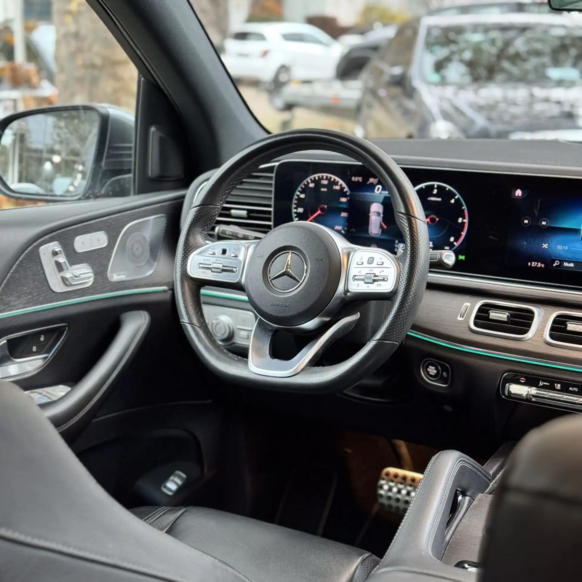 Mercedes-Benz - GLE 400