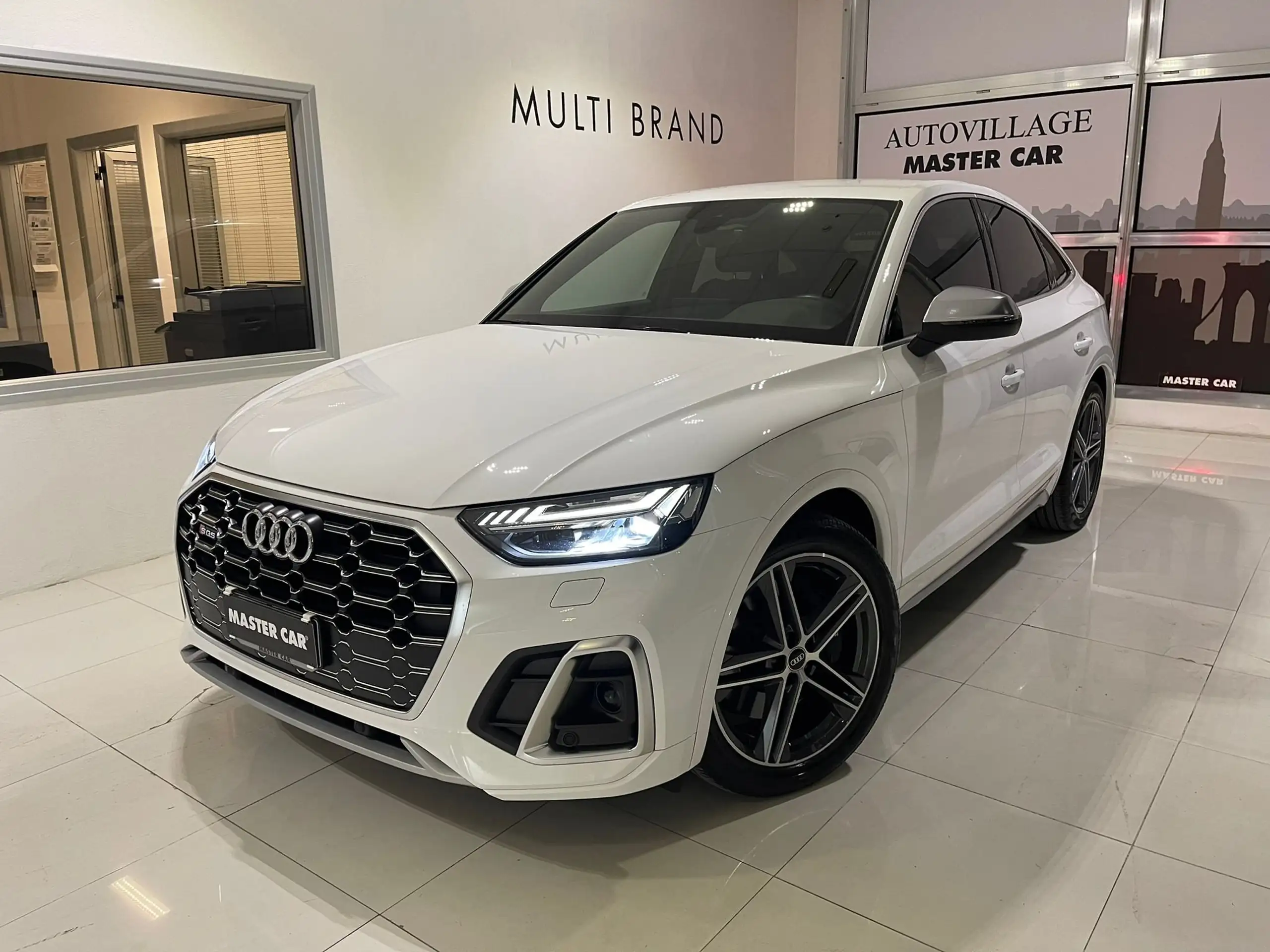 Audi - SQ5