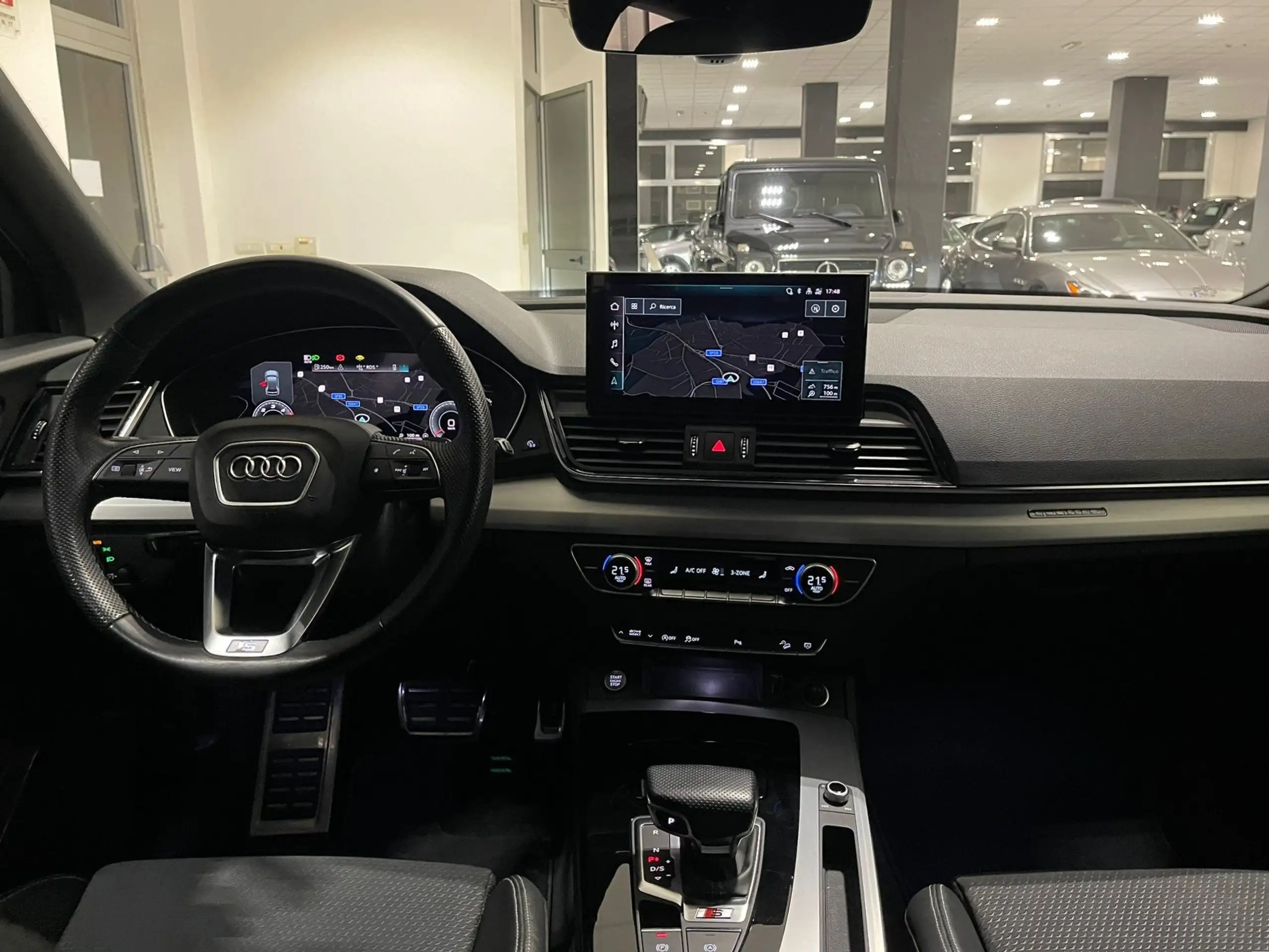 Audi - SQ5