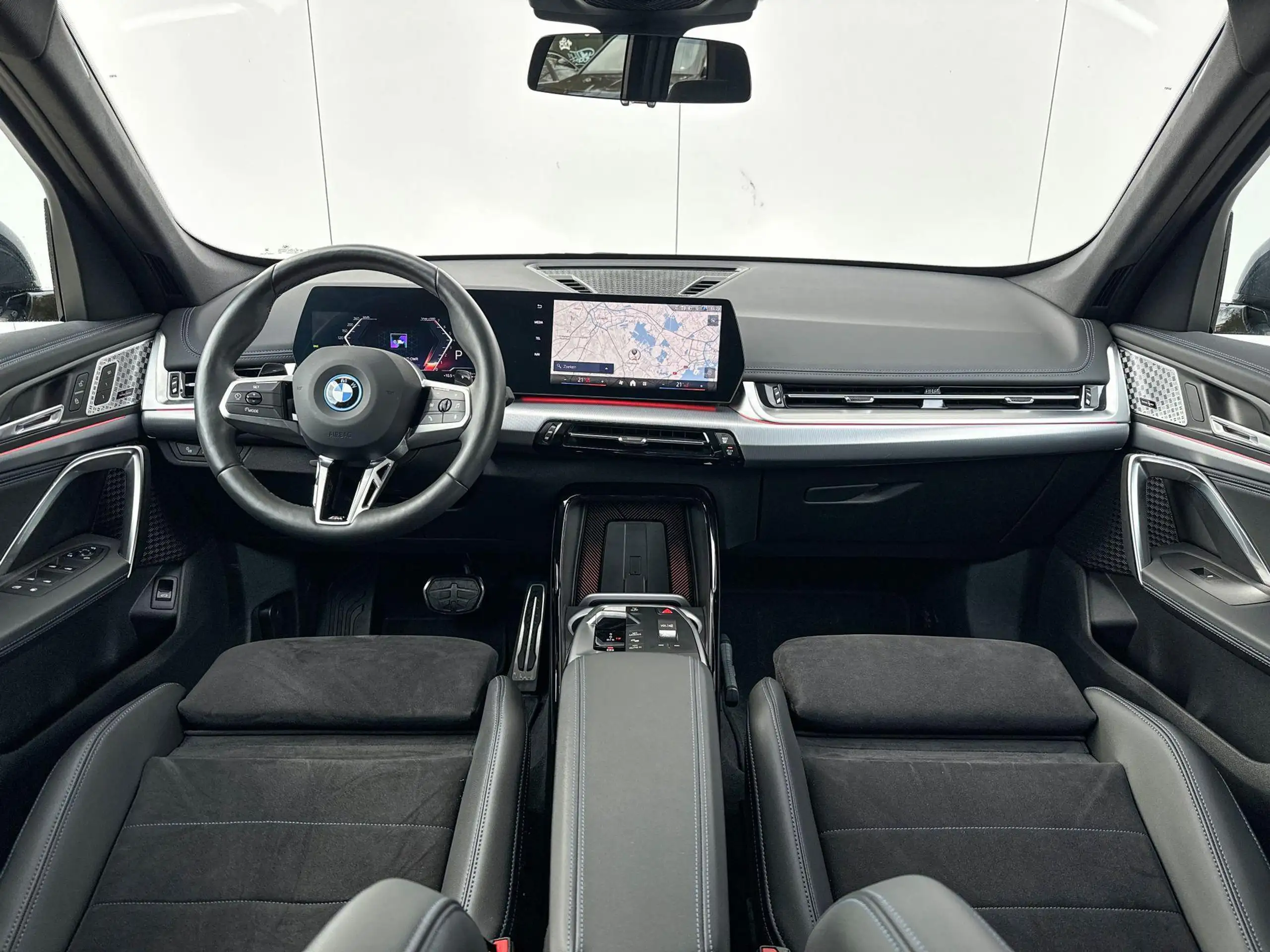 BMW - X1