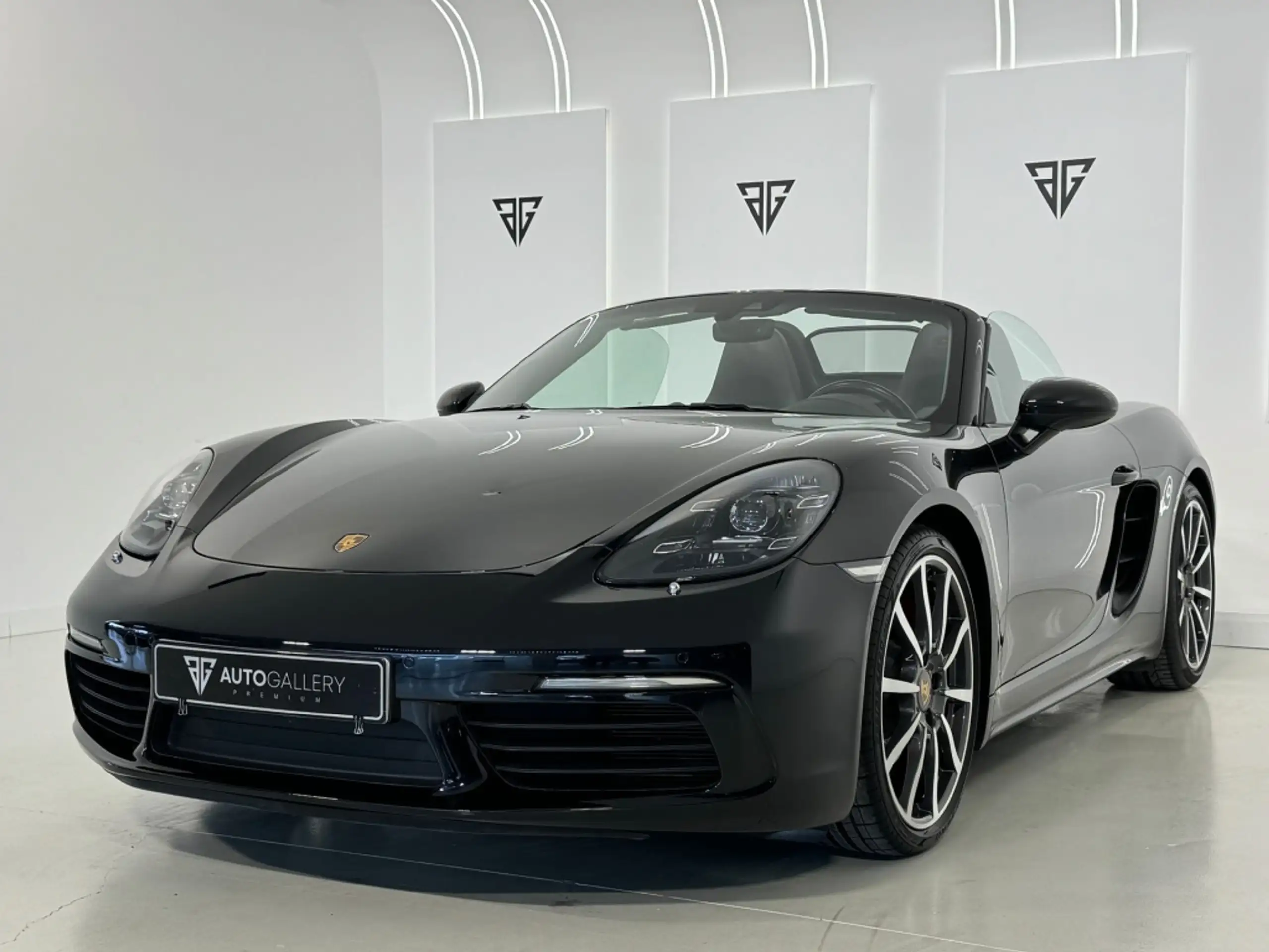 Porsche - Boxster