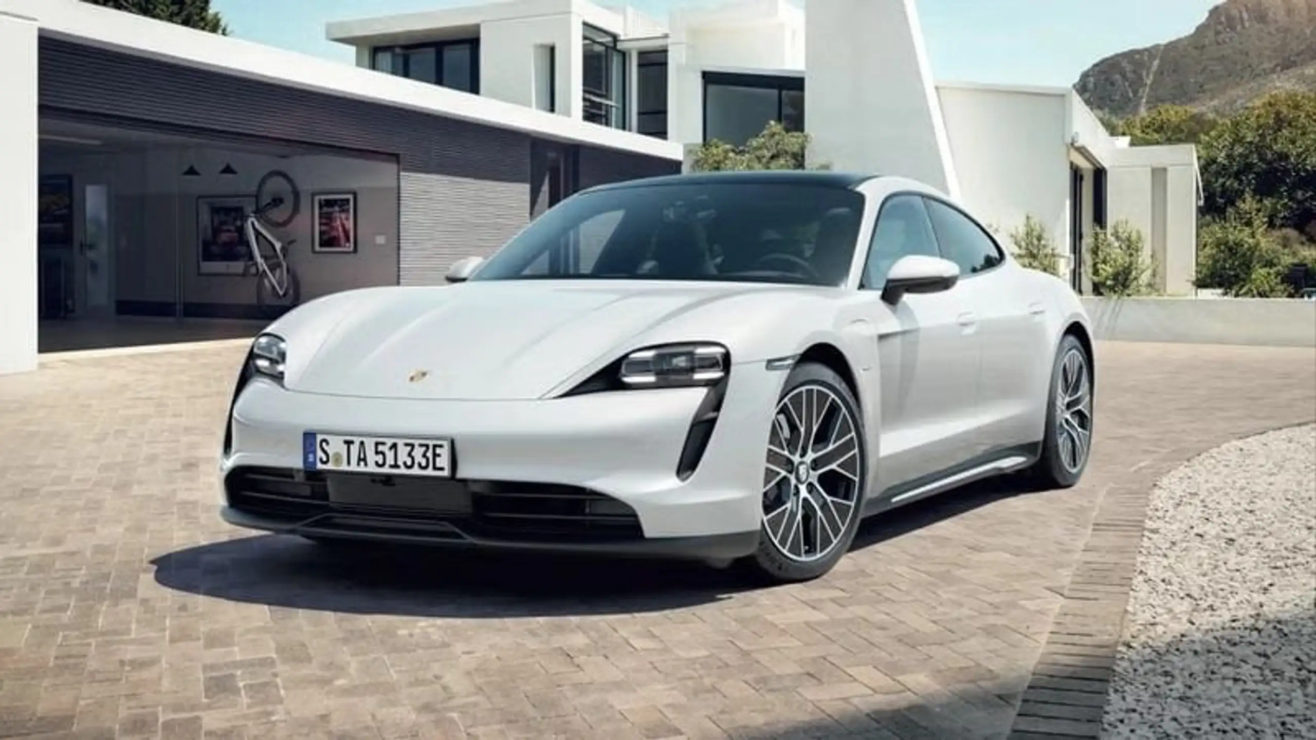 Porsche Taycan 2021