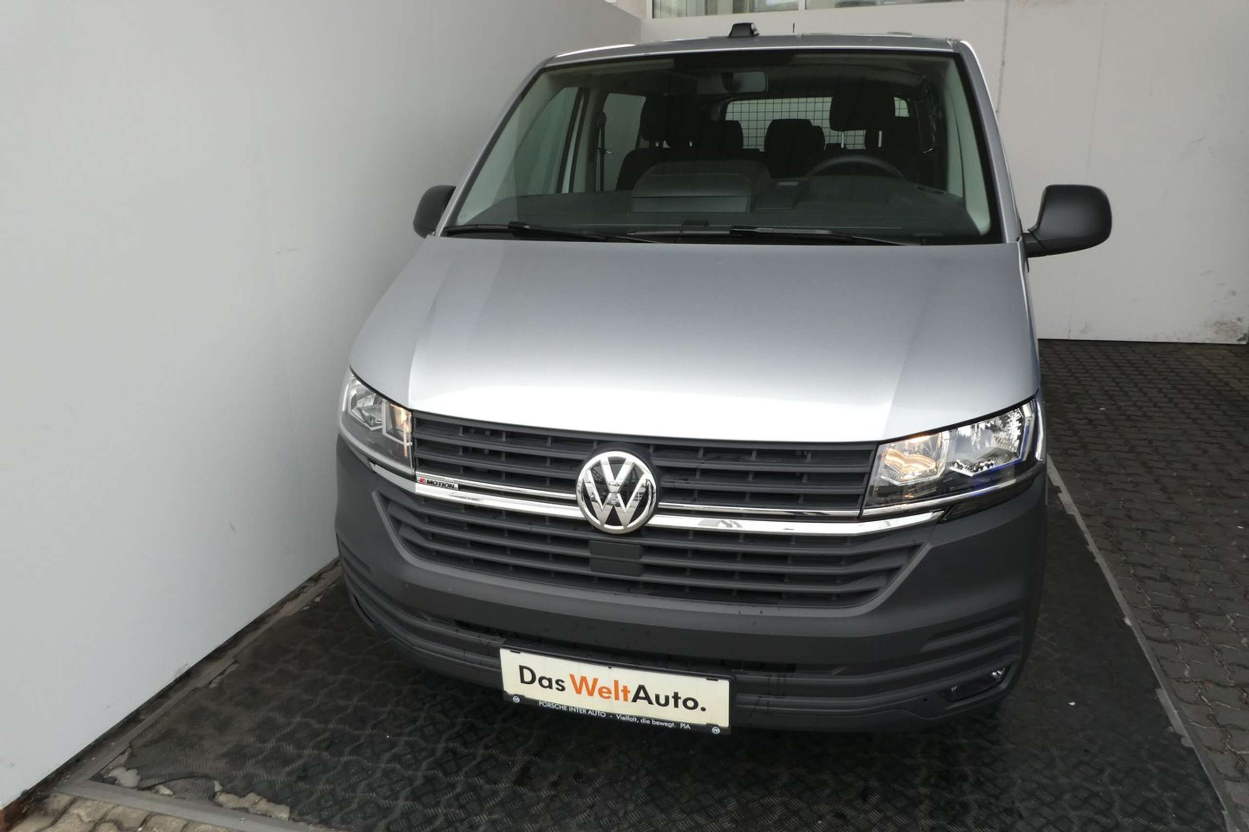 Volkswagen - T6.1 Transporter