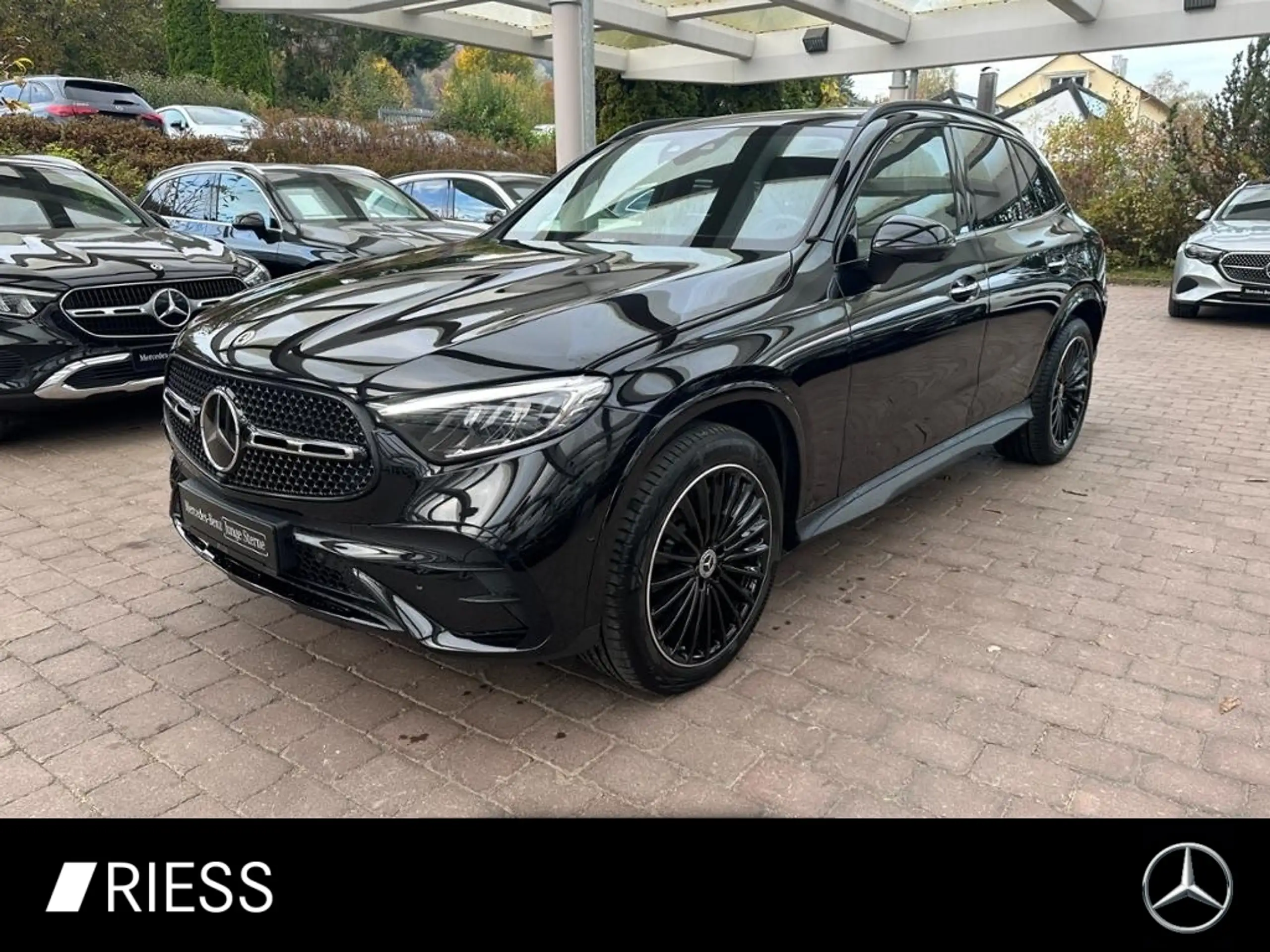 Mercedes-Benz - GLC 220