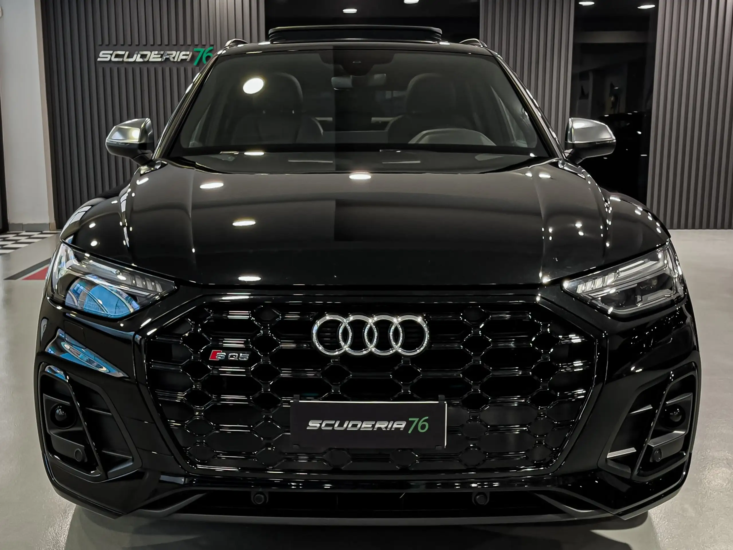 Audi - SQ5