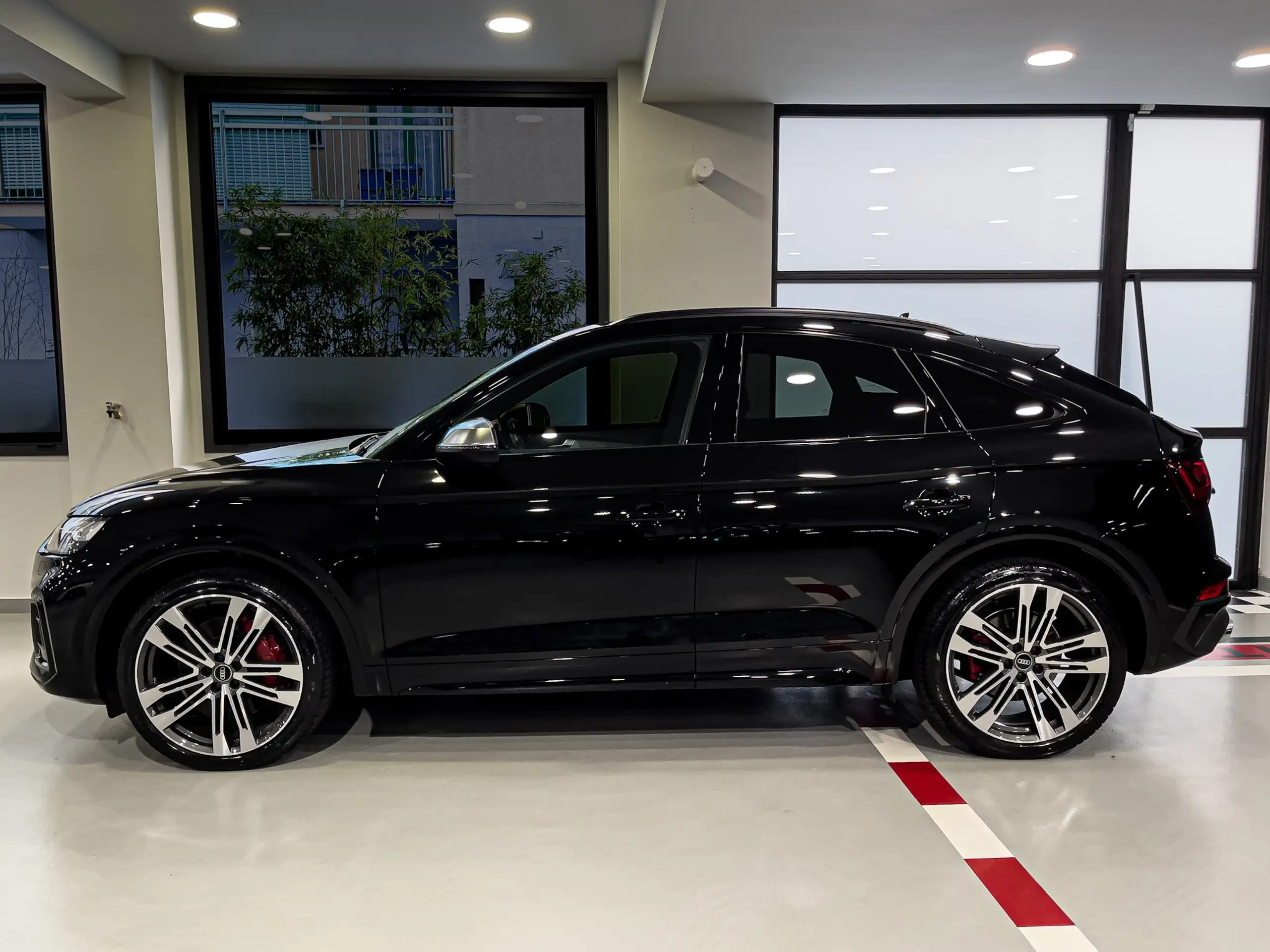 Audi - SQ5