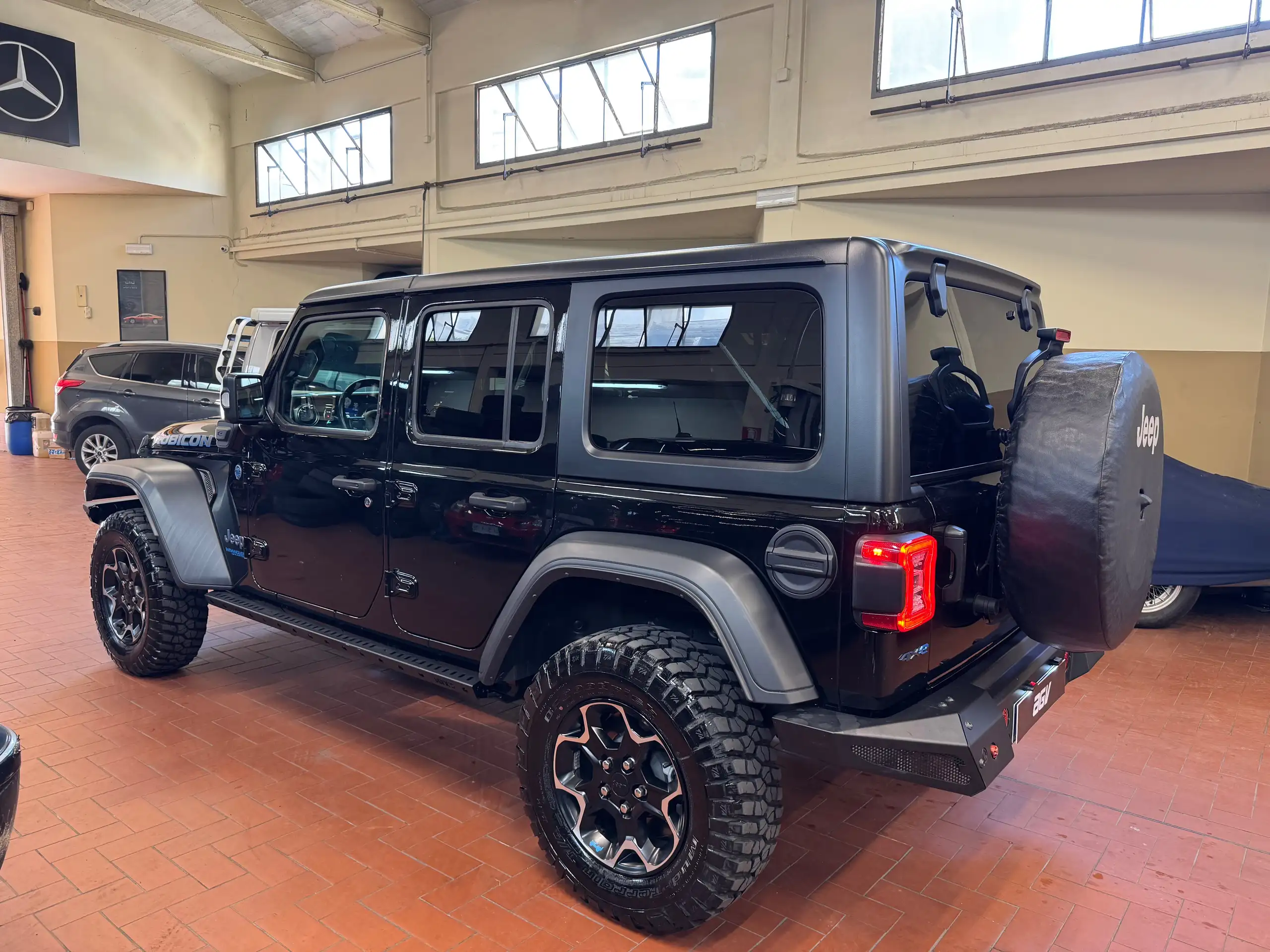 Jeep - Wrangler