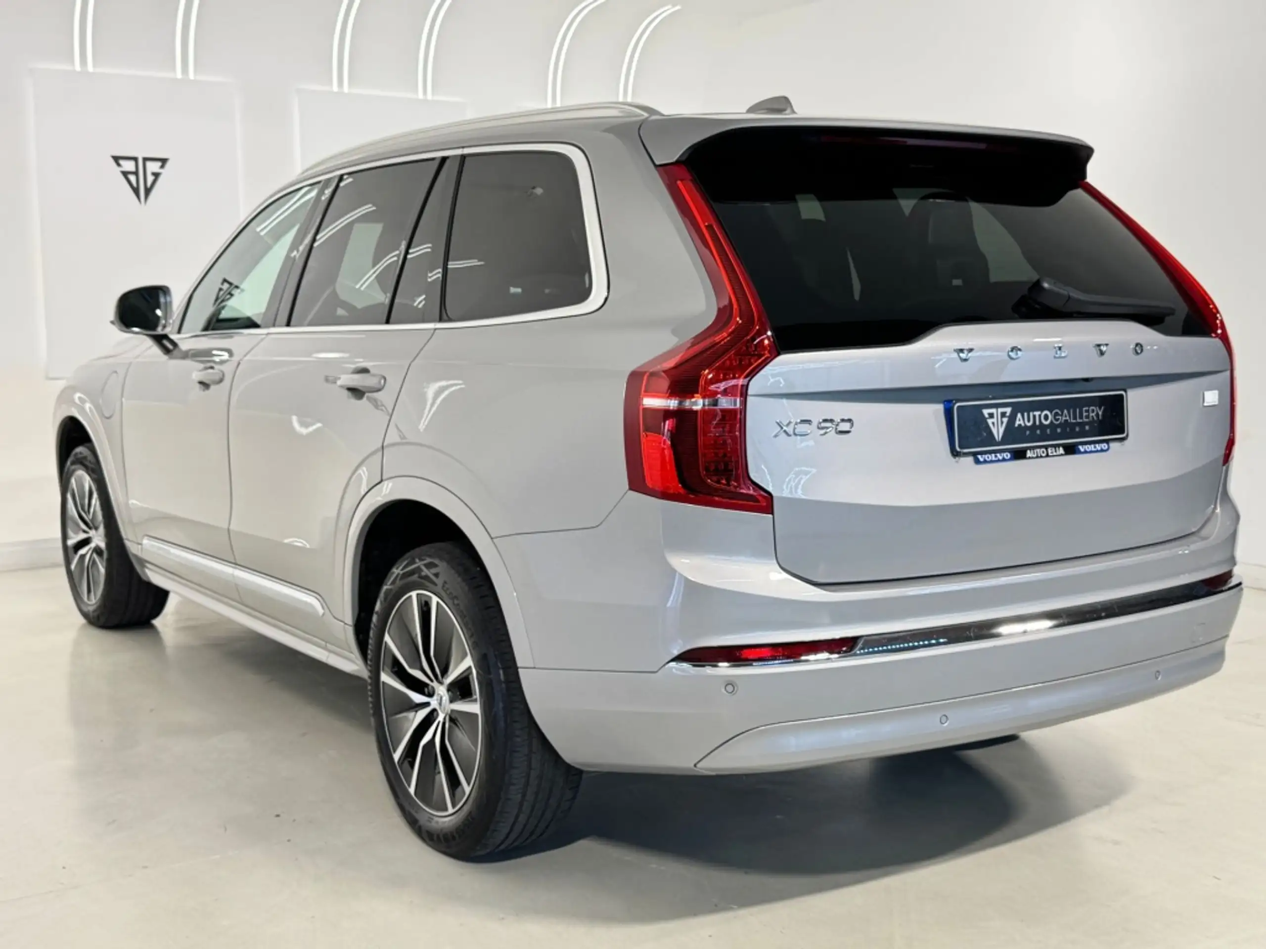 Volvo - XC90