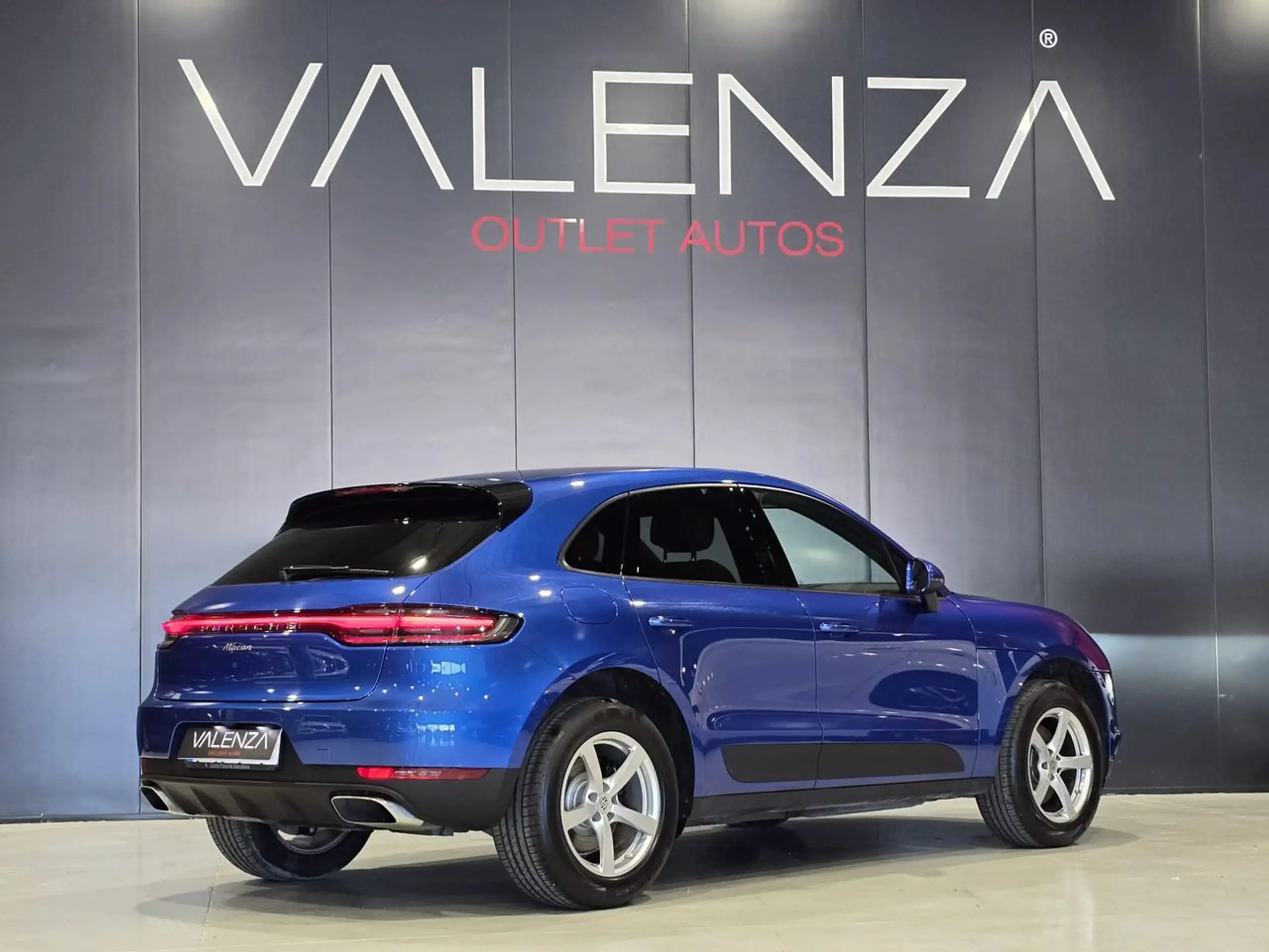 Porsche - Macan