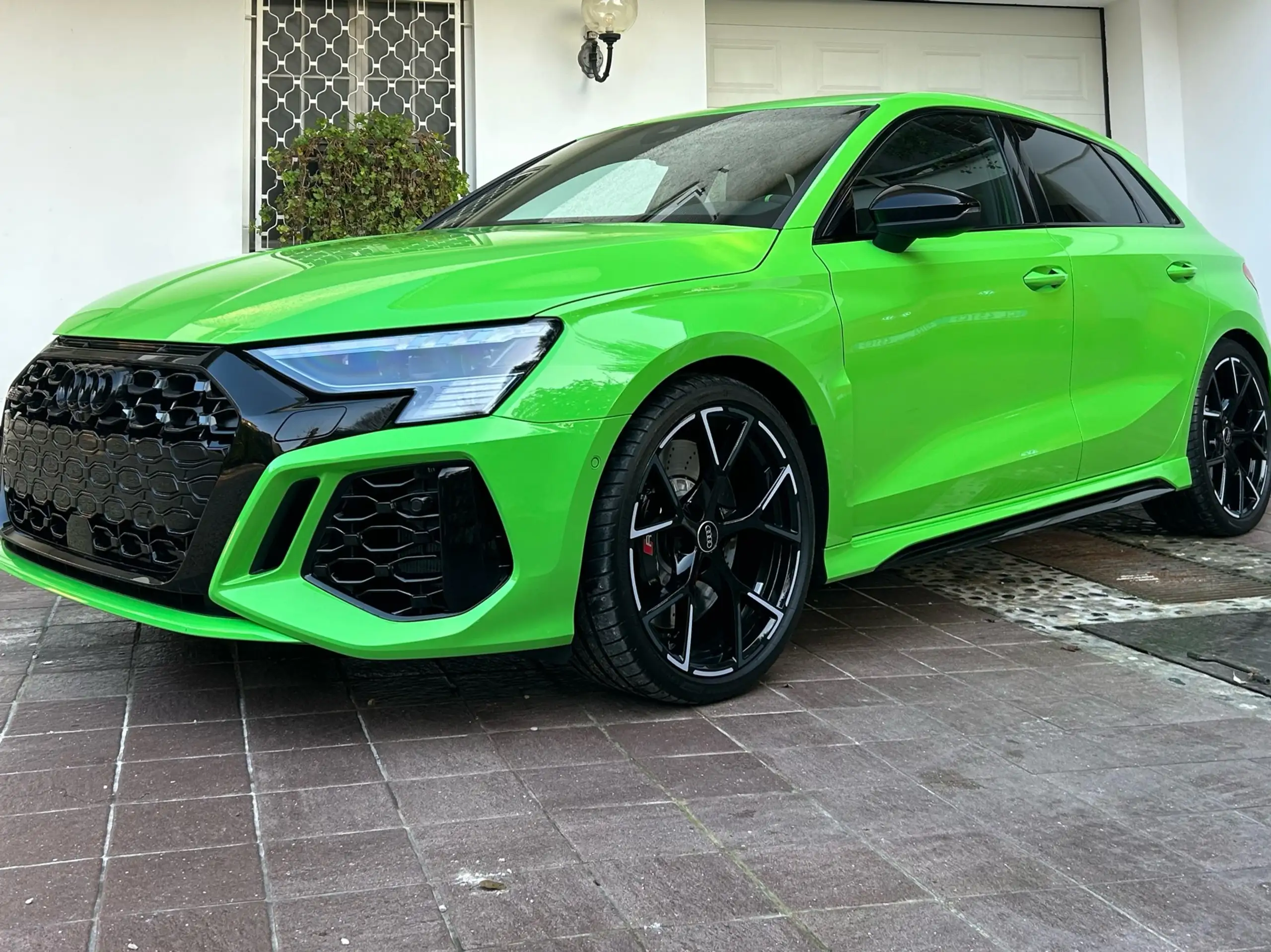 Audi - RS3