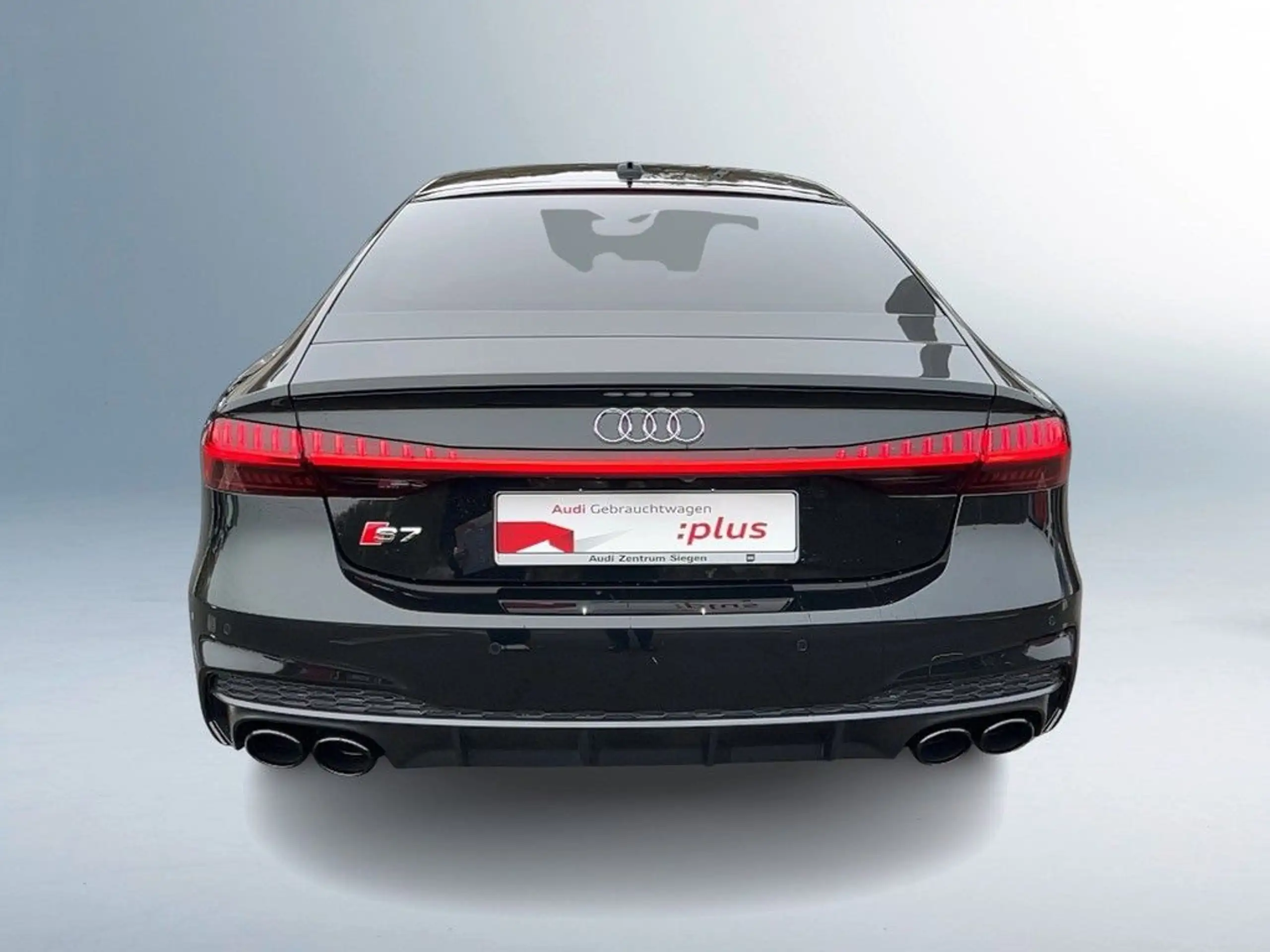 Audi - S7