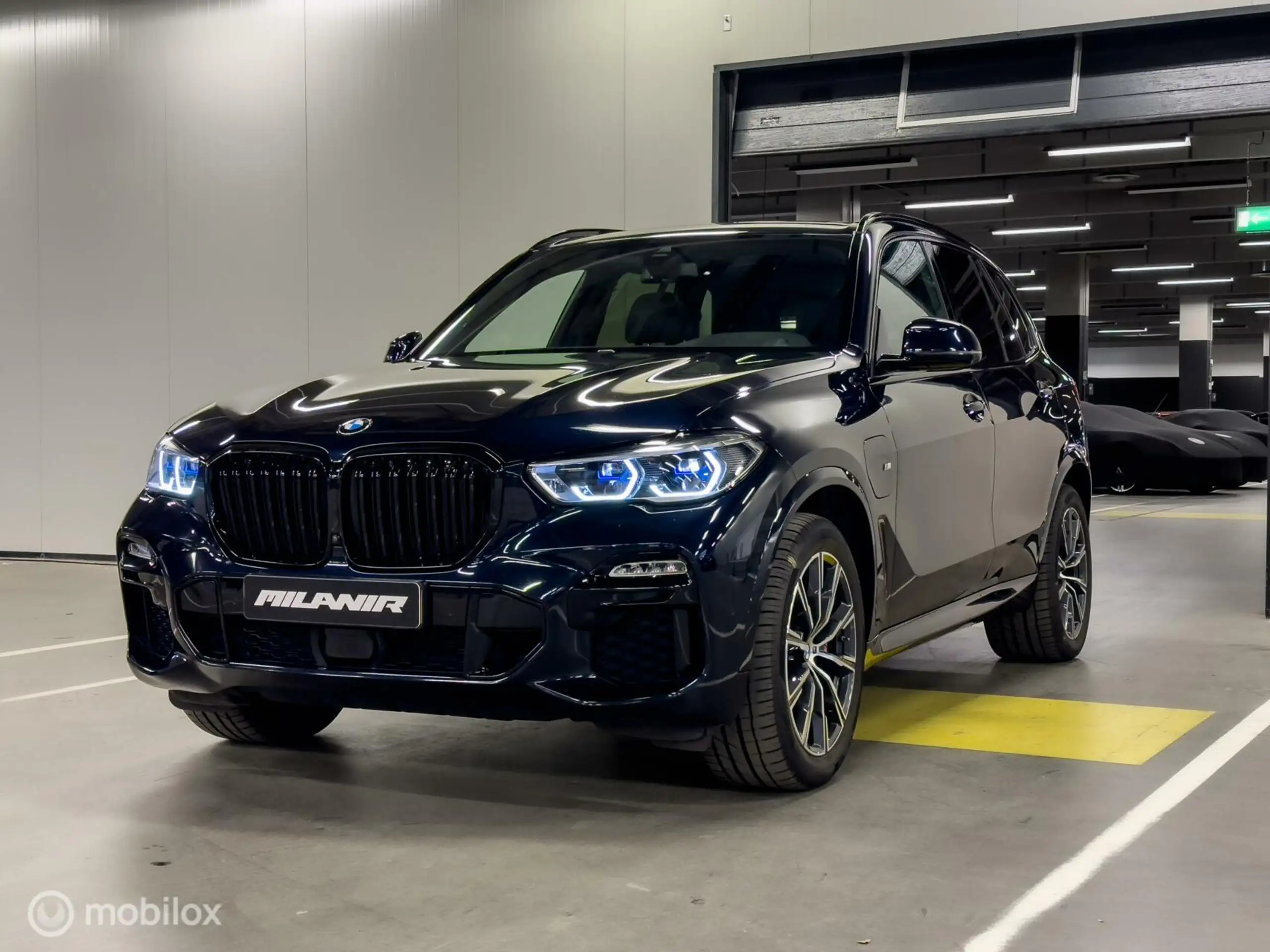 BMW - X5