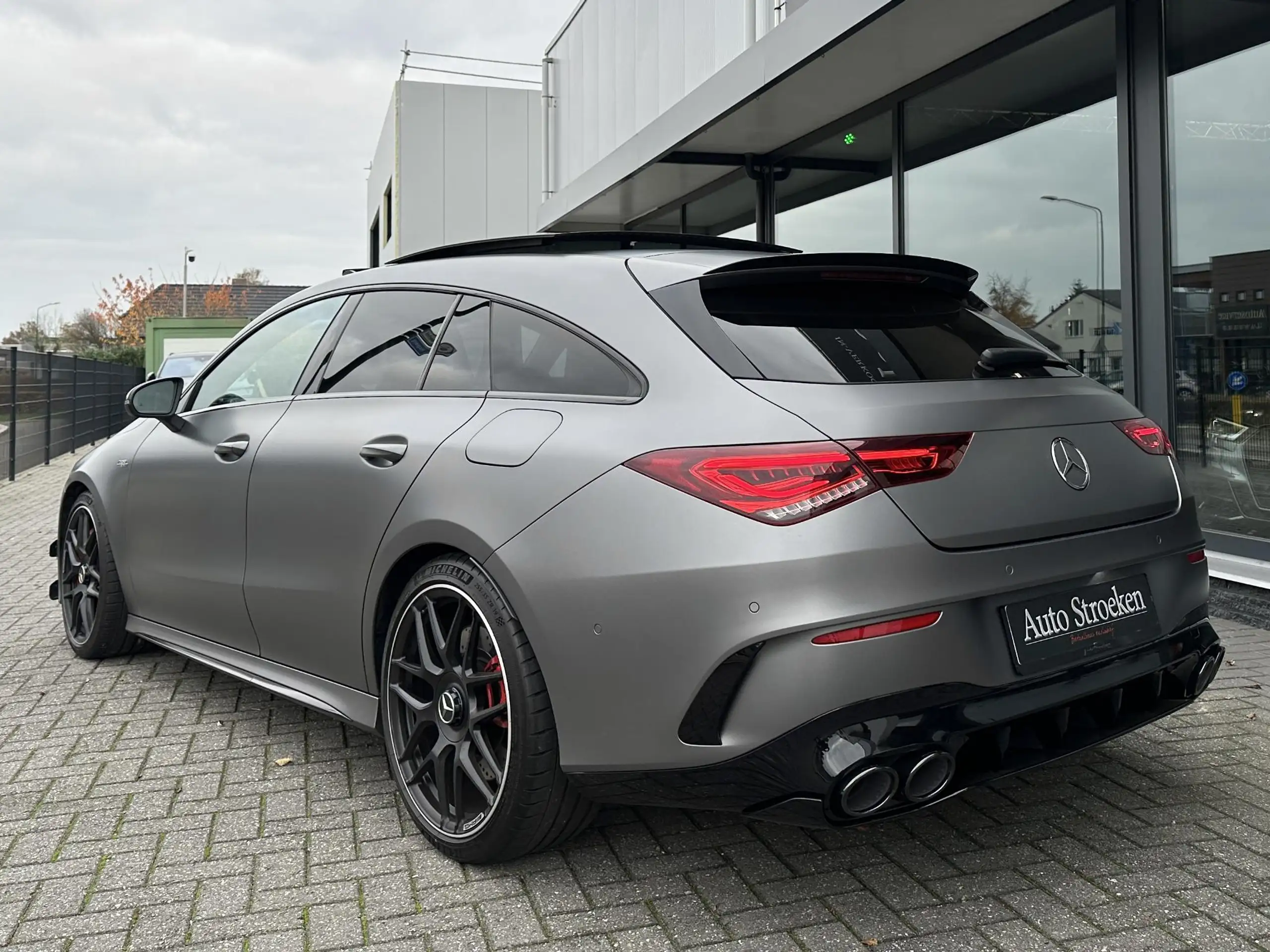 Mercedes-Benz - CLA 45 AMG