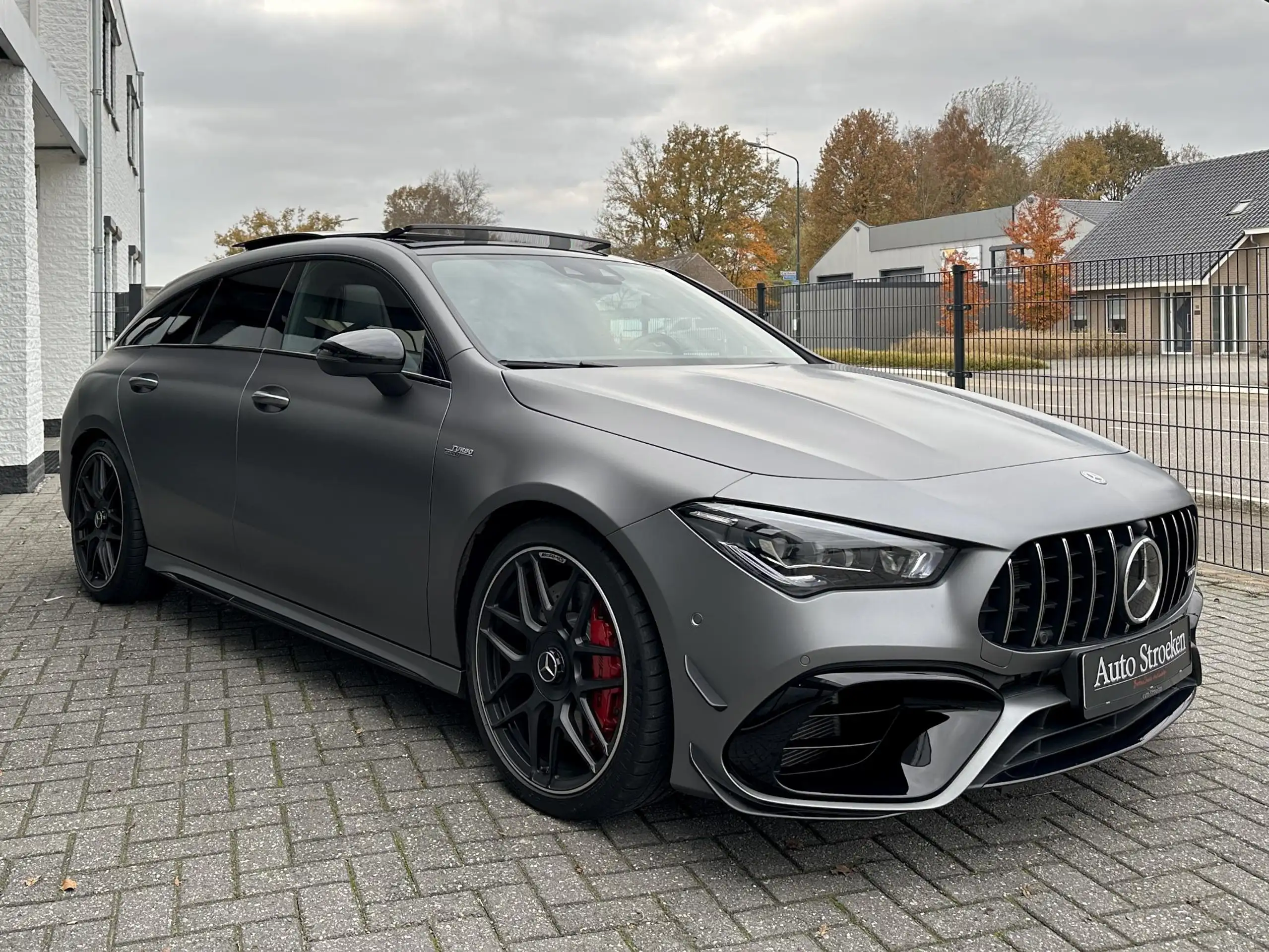 Mercedes-Benz - CLA 45 AMG