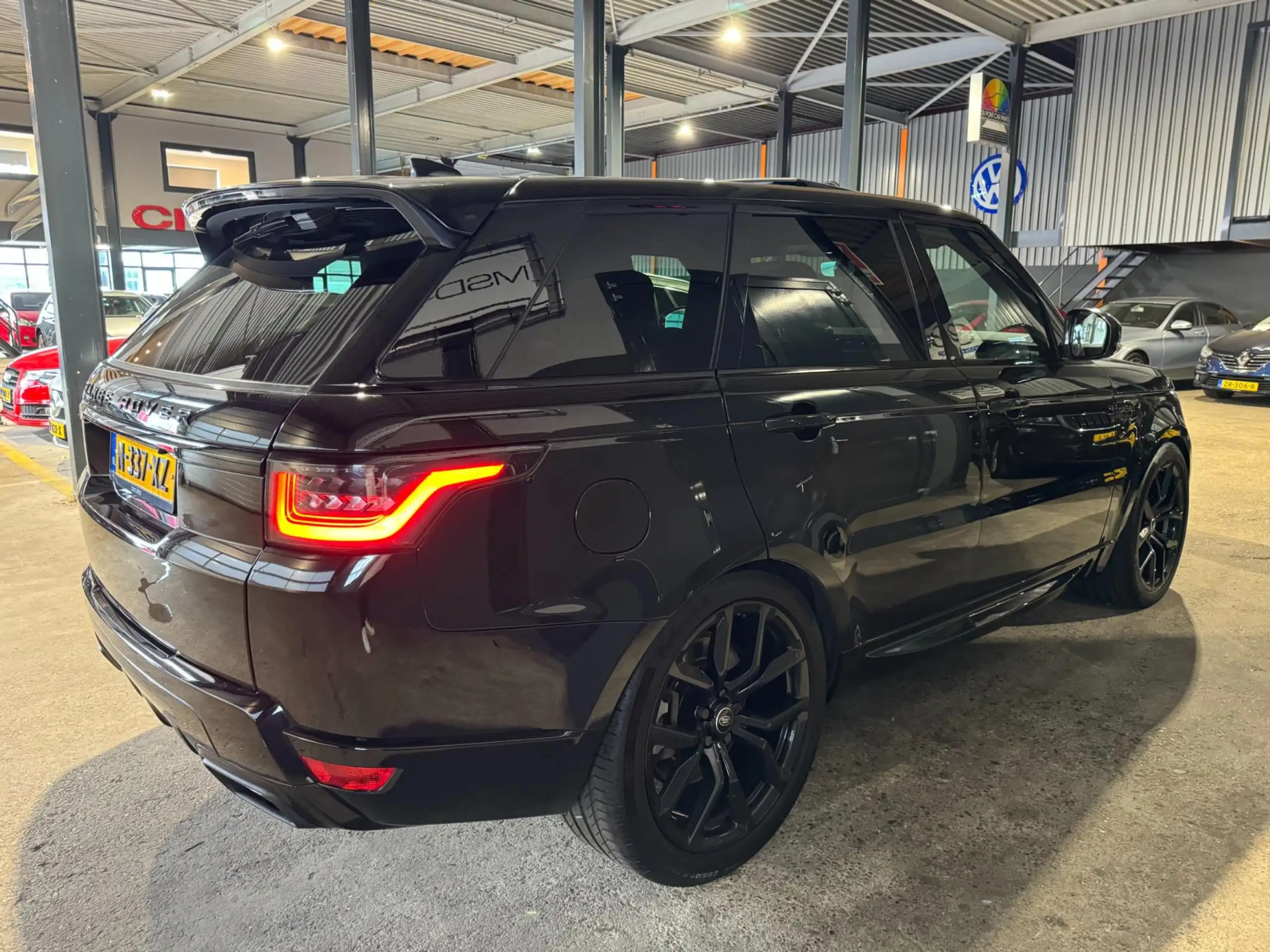 Land Rover - Range Rover Sport