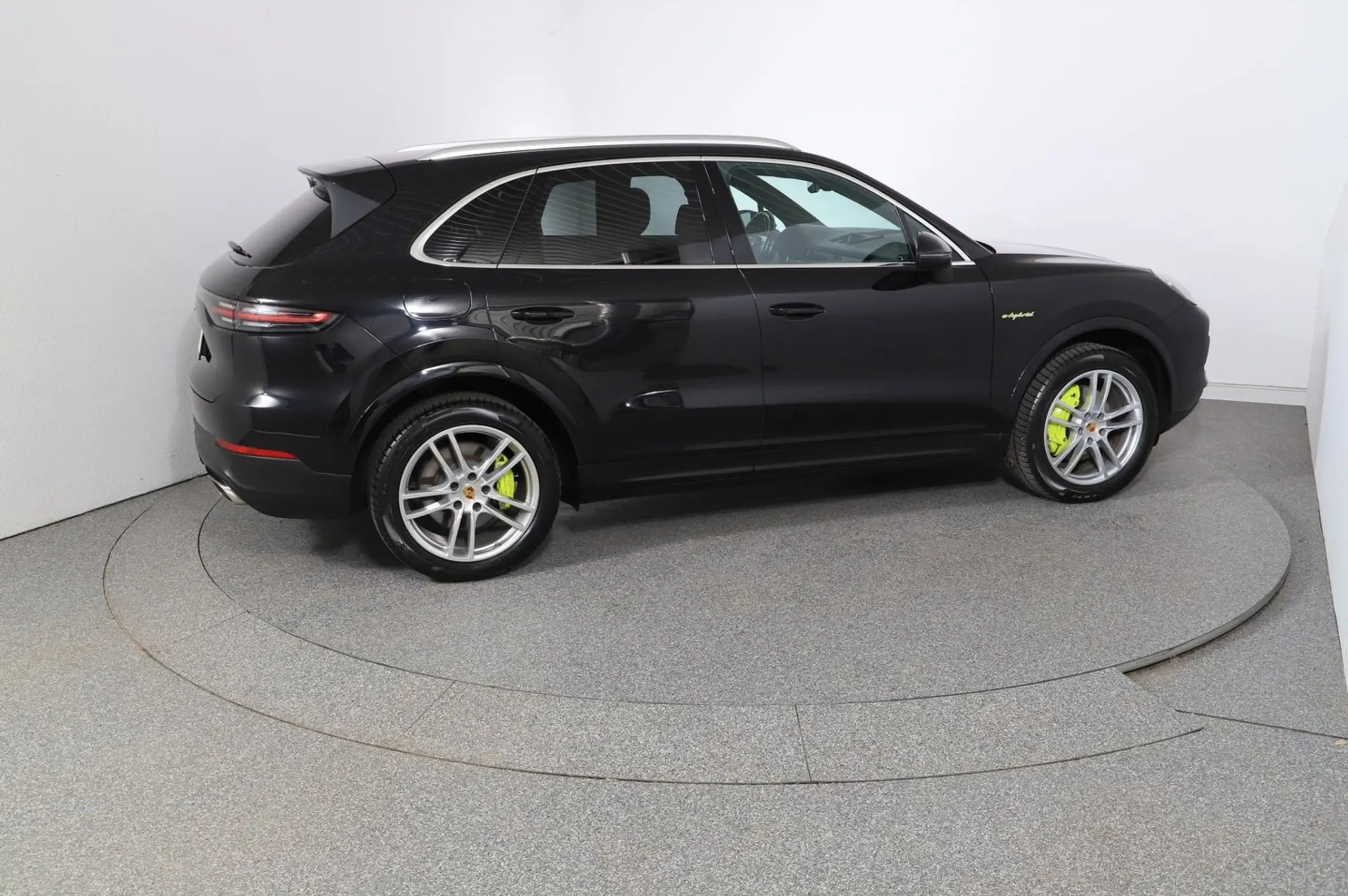 Porsche - Cayenne