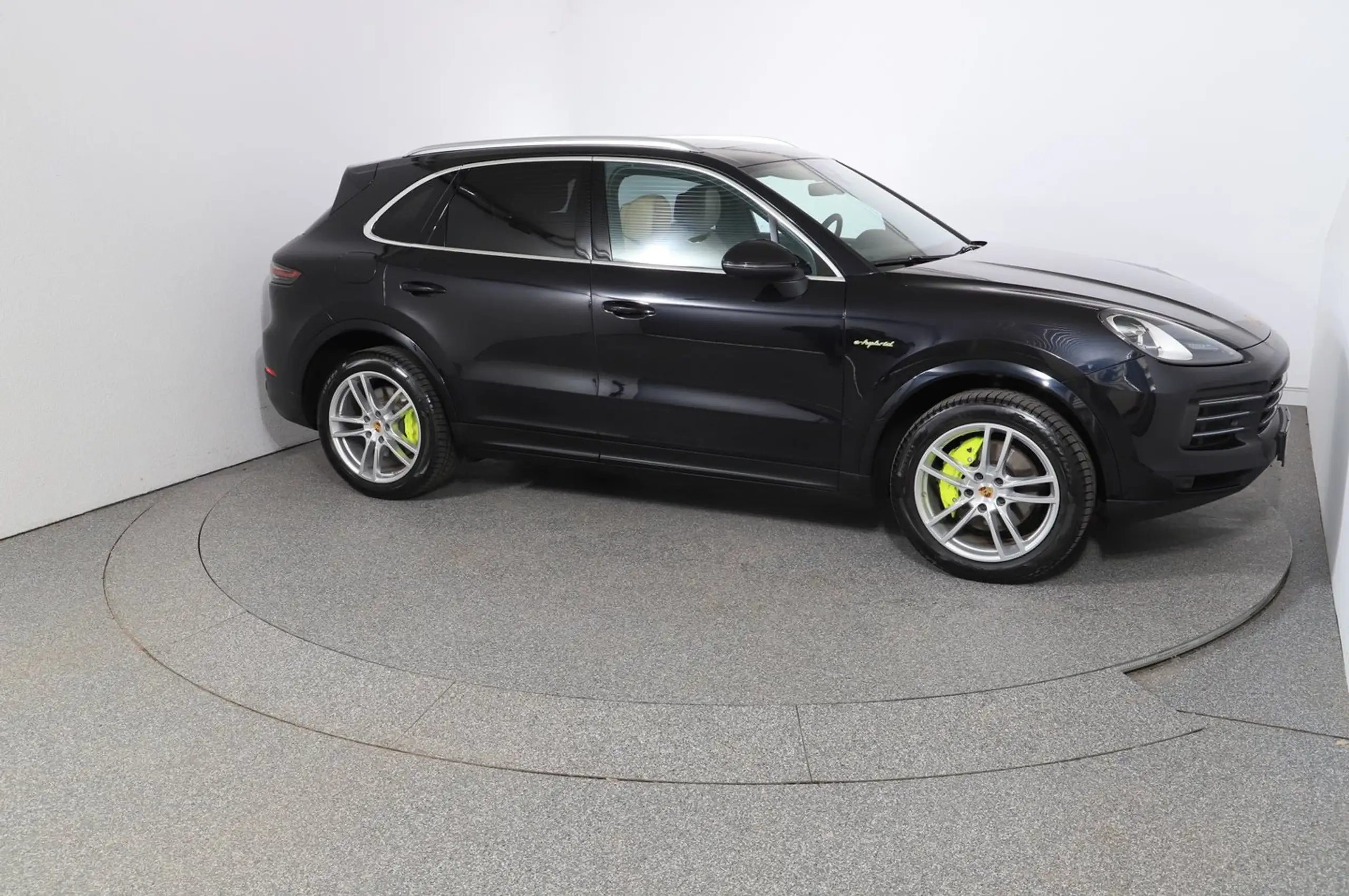 Porsche - Cayenne