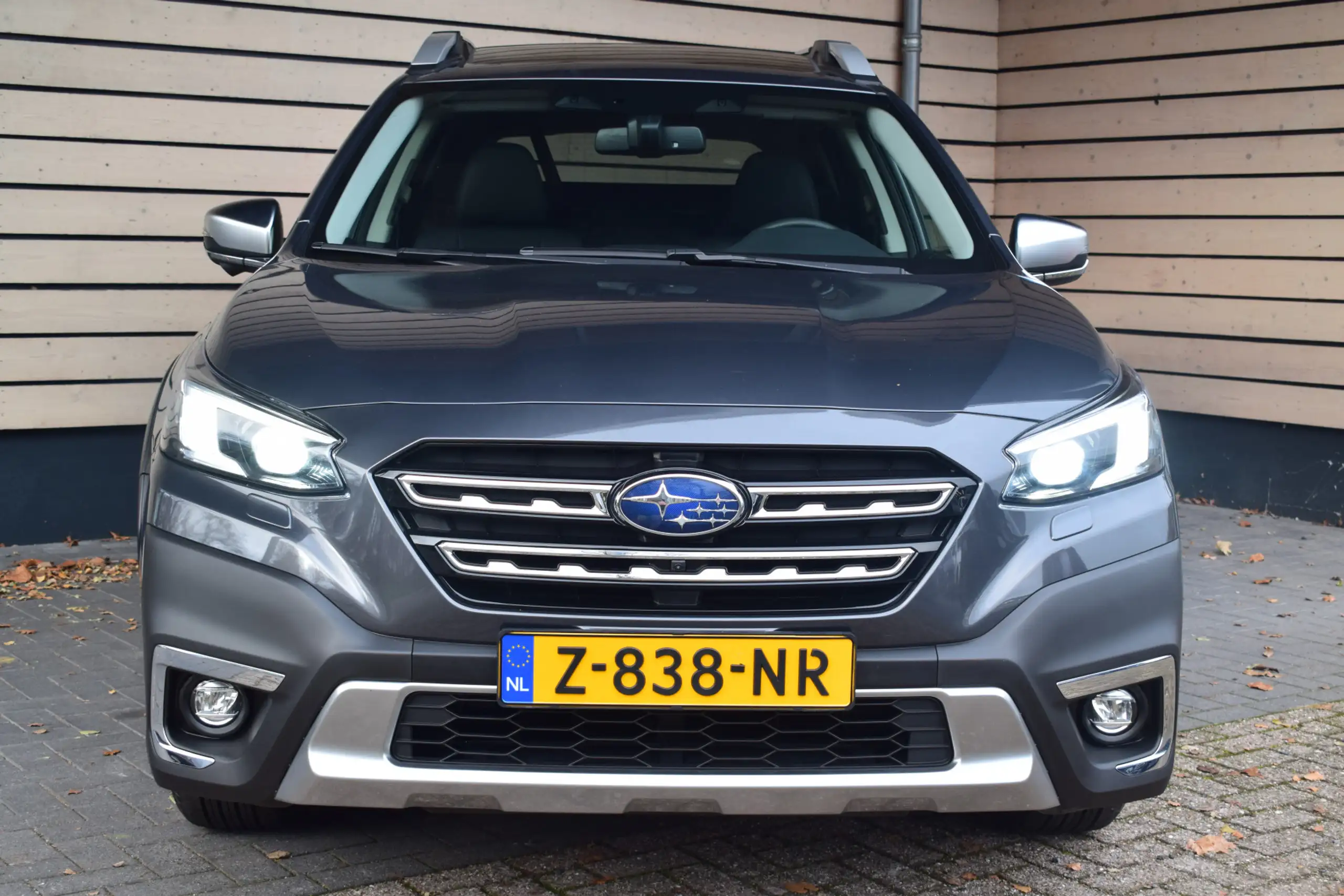 Subaru - OUTBACK