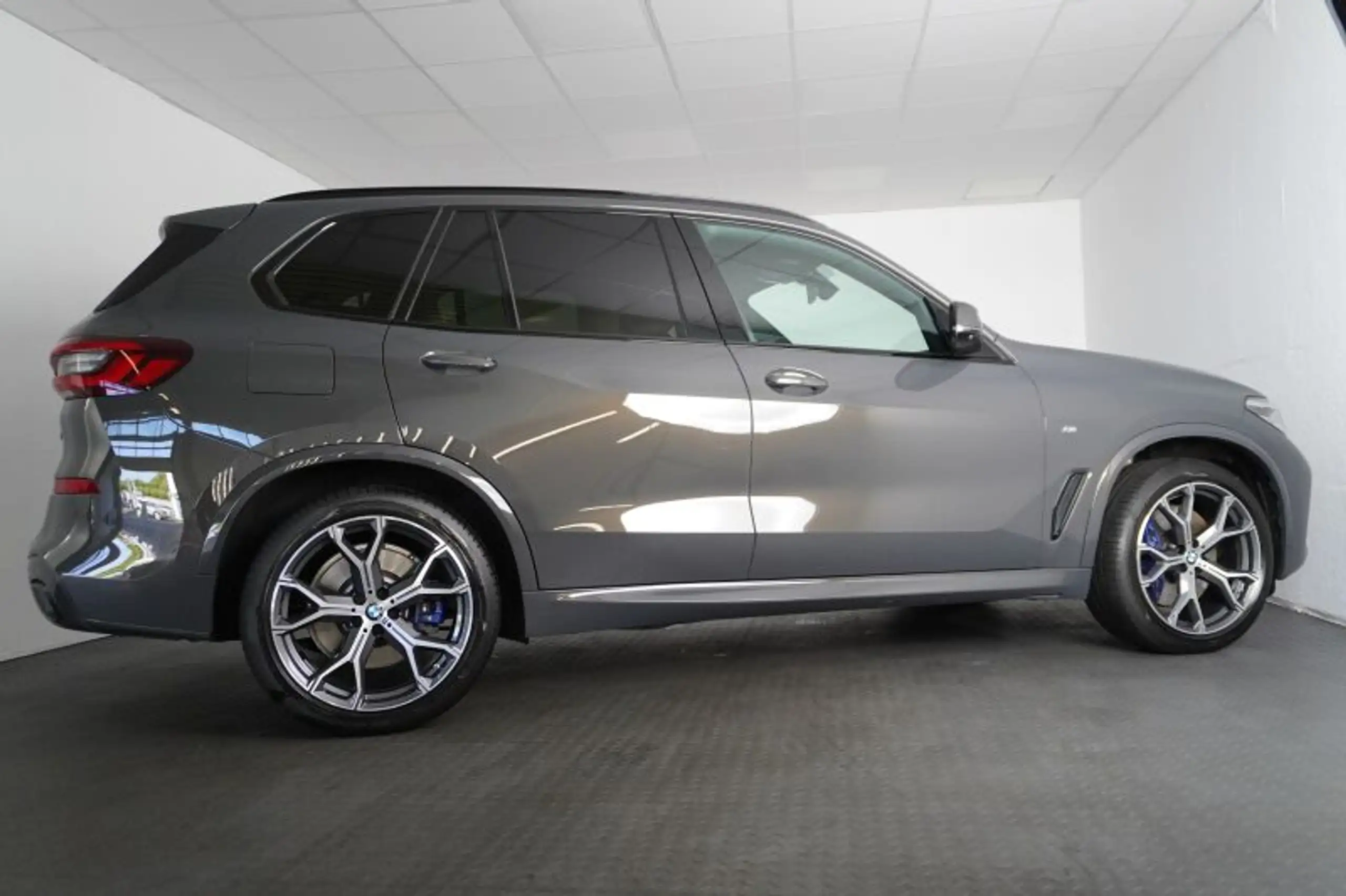 BMW - X5