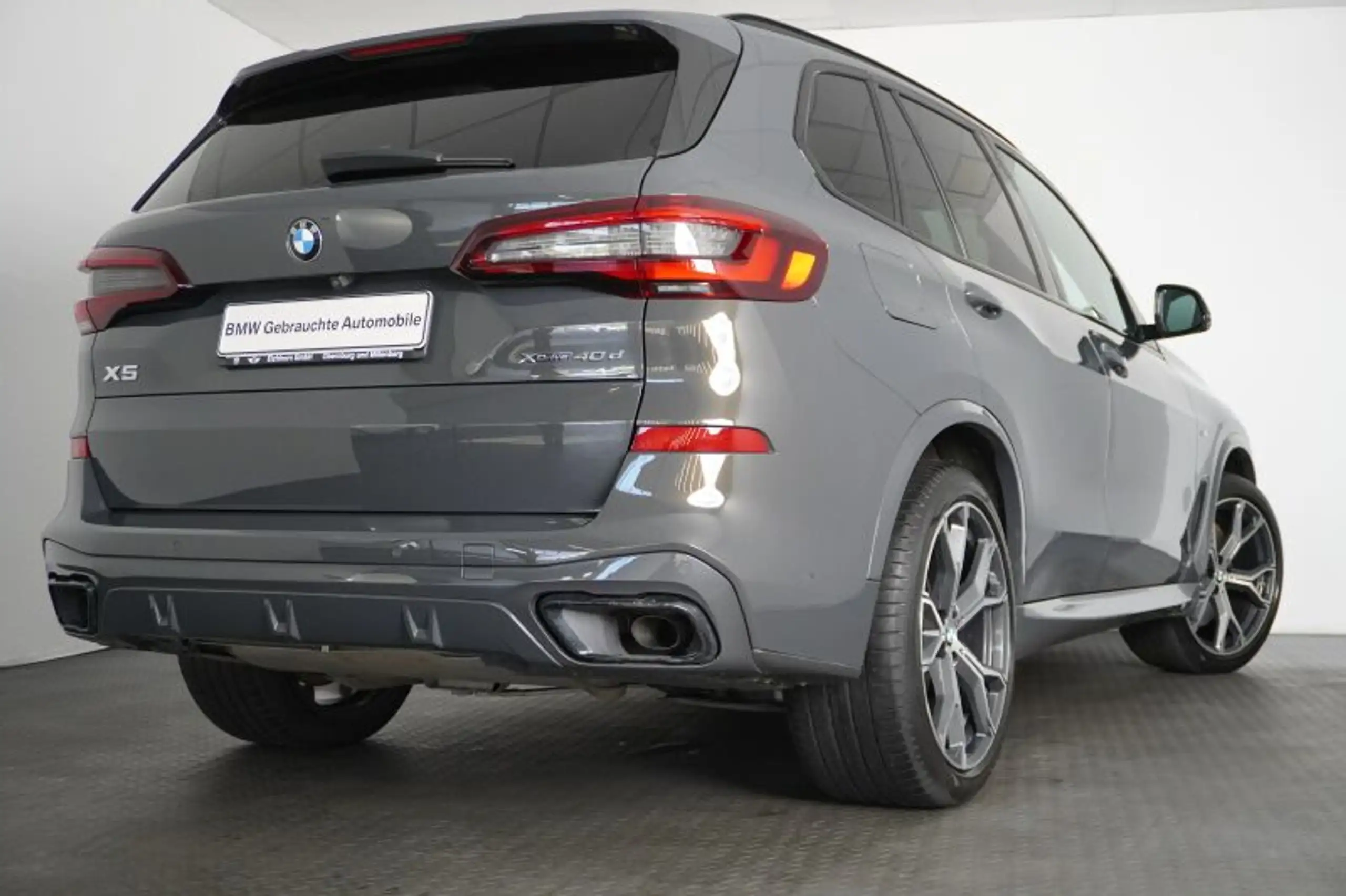 BMW - X5