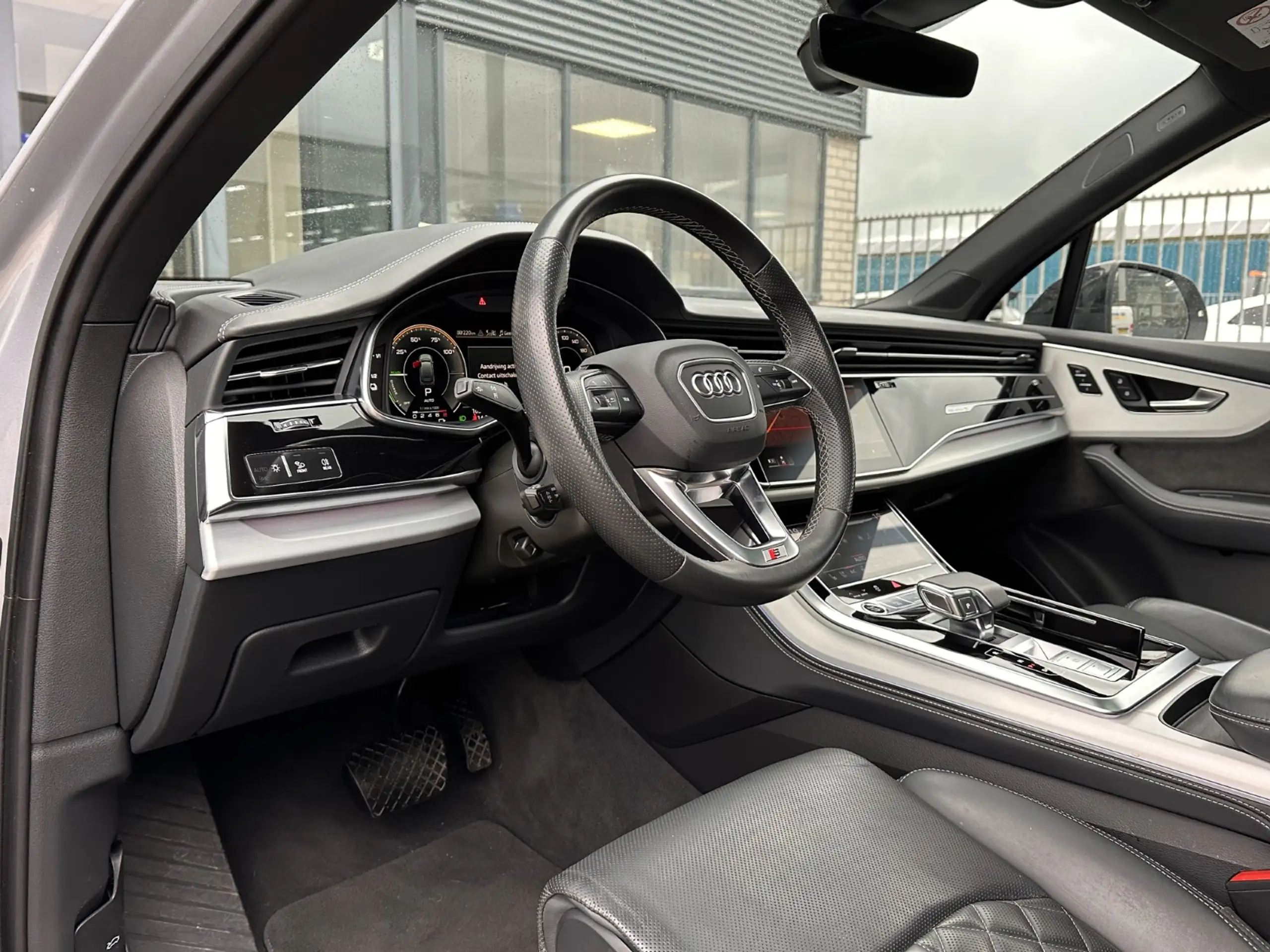 Audi - Q7