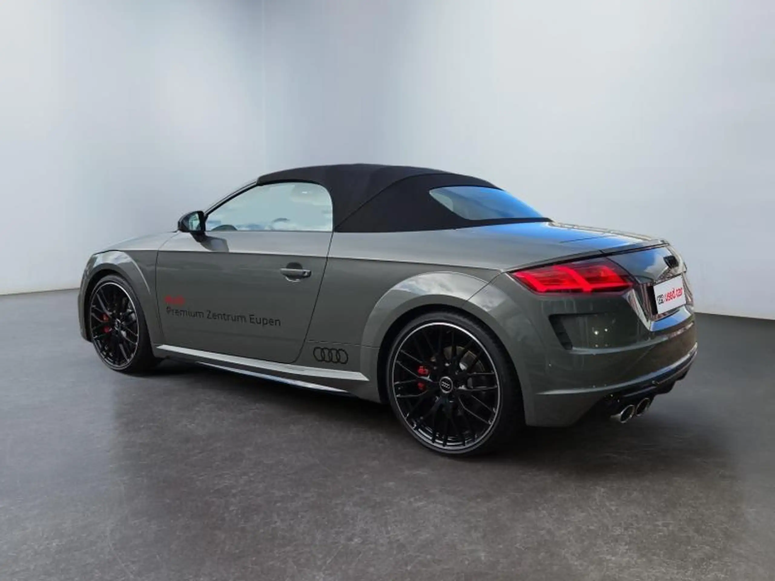 Audi - TT