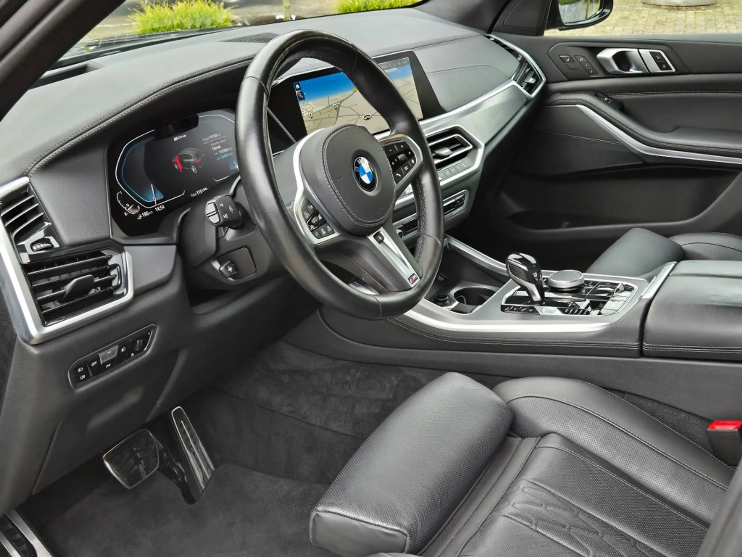 BMW - X5