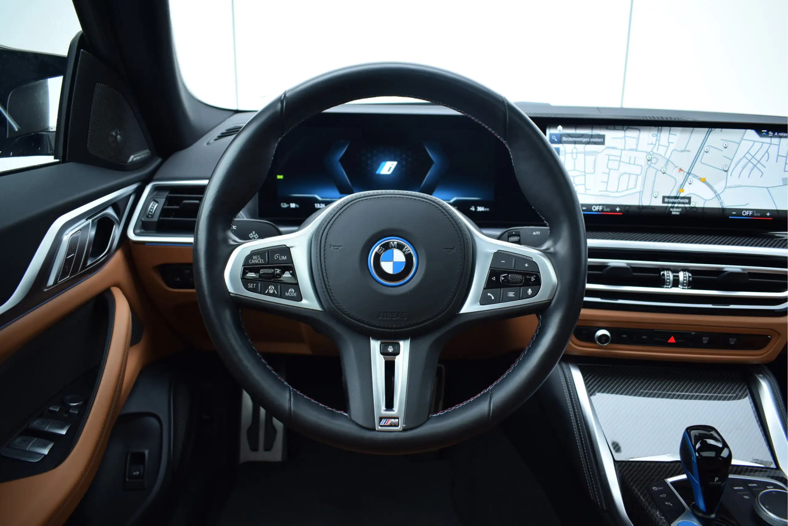 BMW - i4