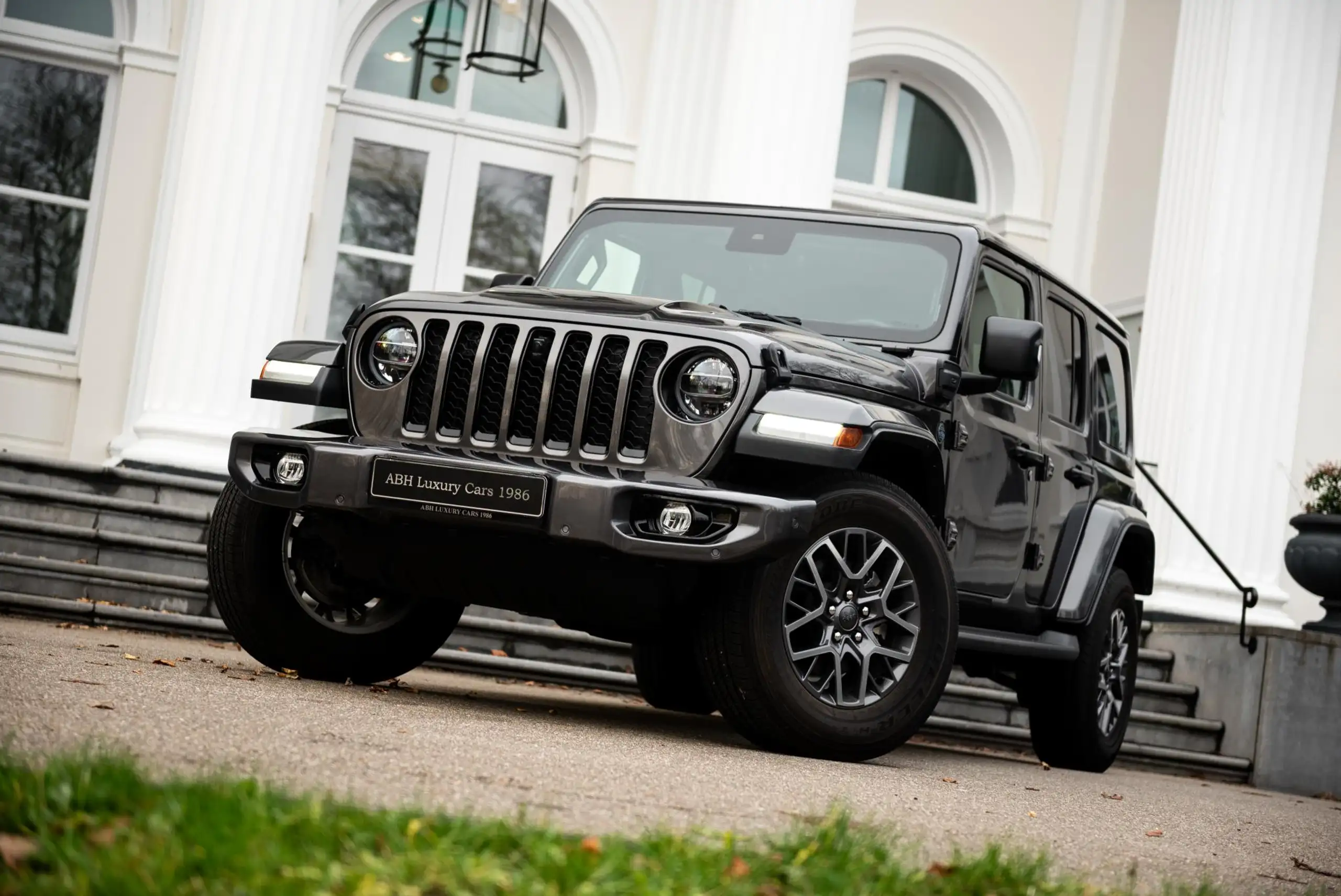 Jeep - Wrangler