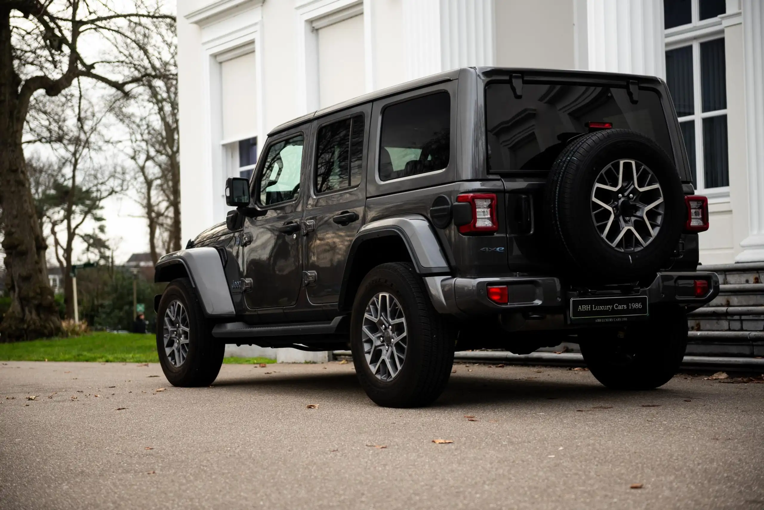 Jeep - Wrangler