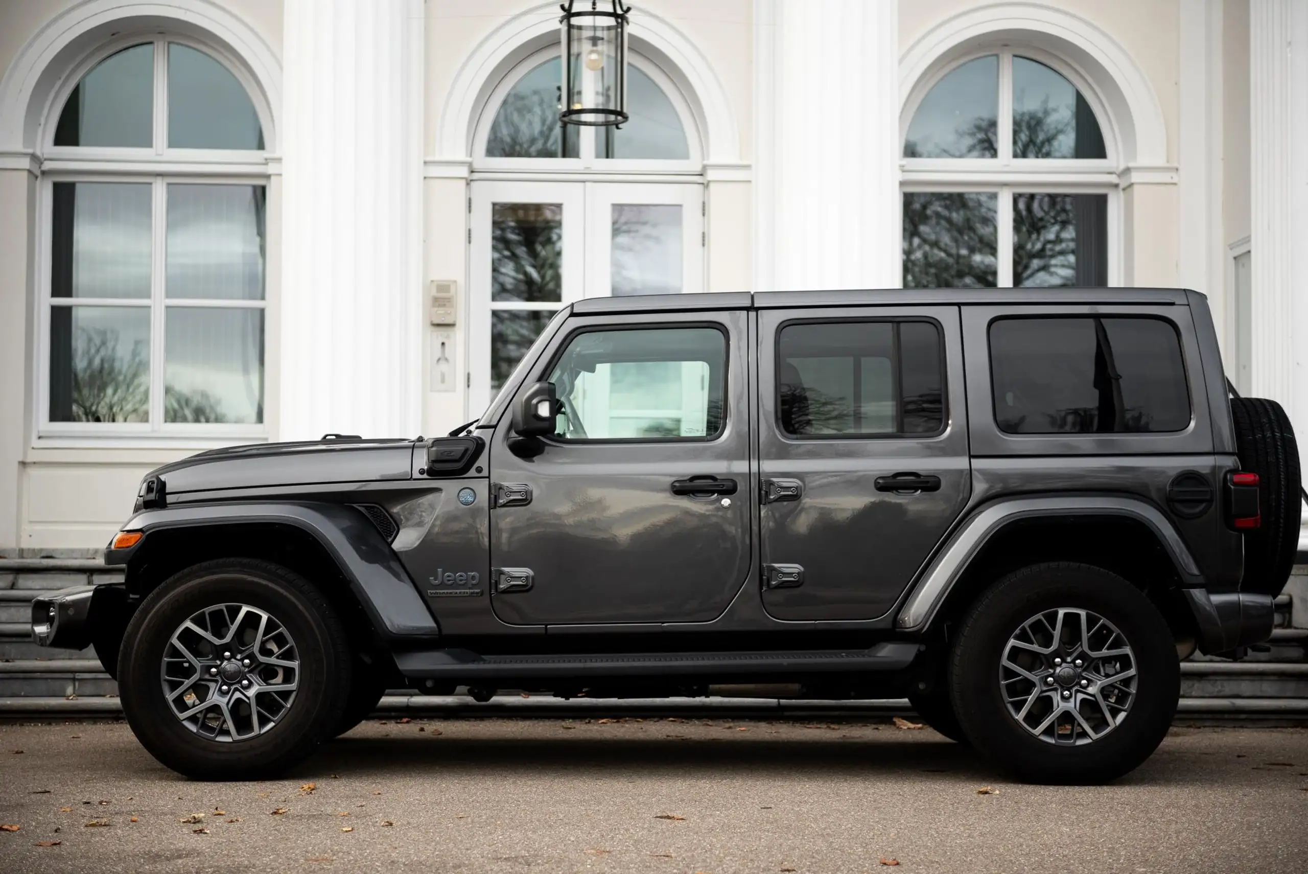 Jeep - Wrangler