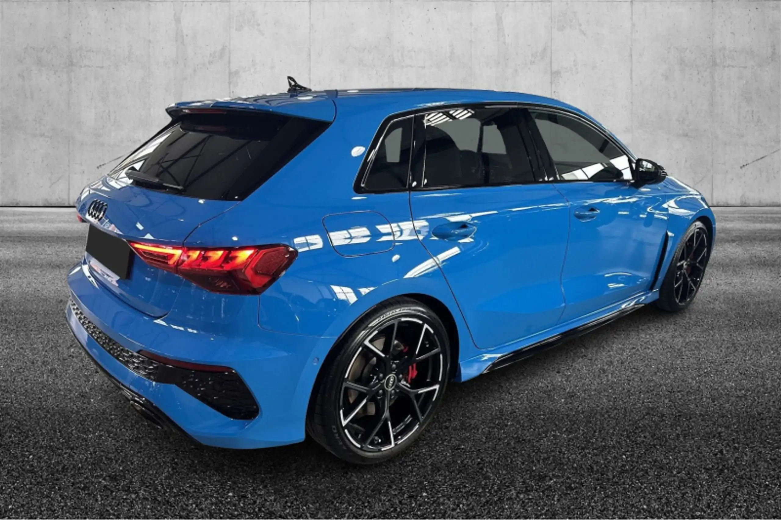 Audi - RS3