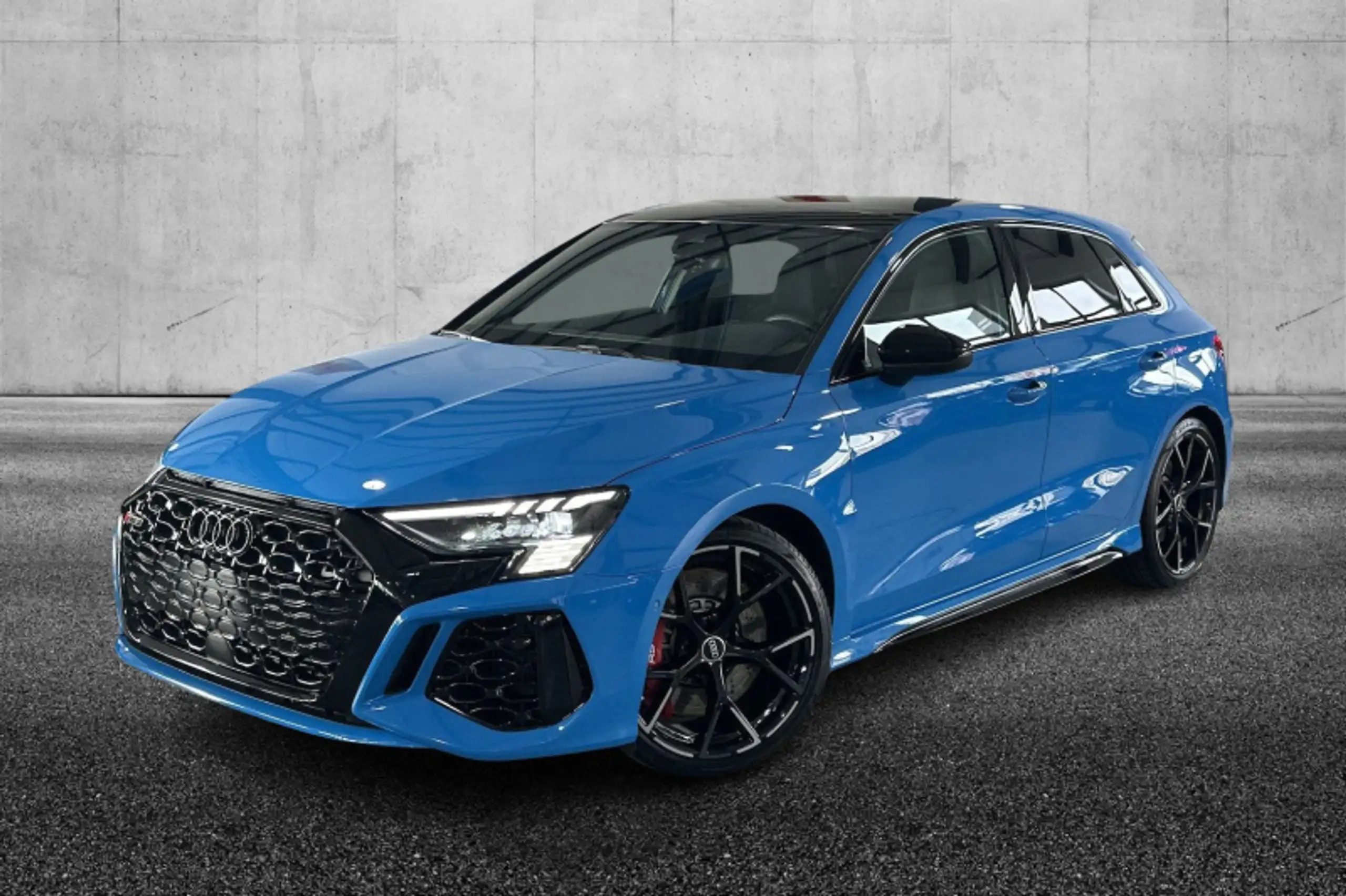 Audi - RS3