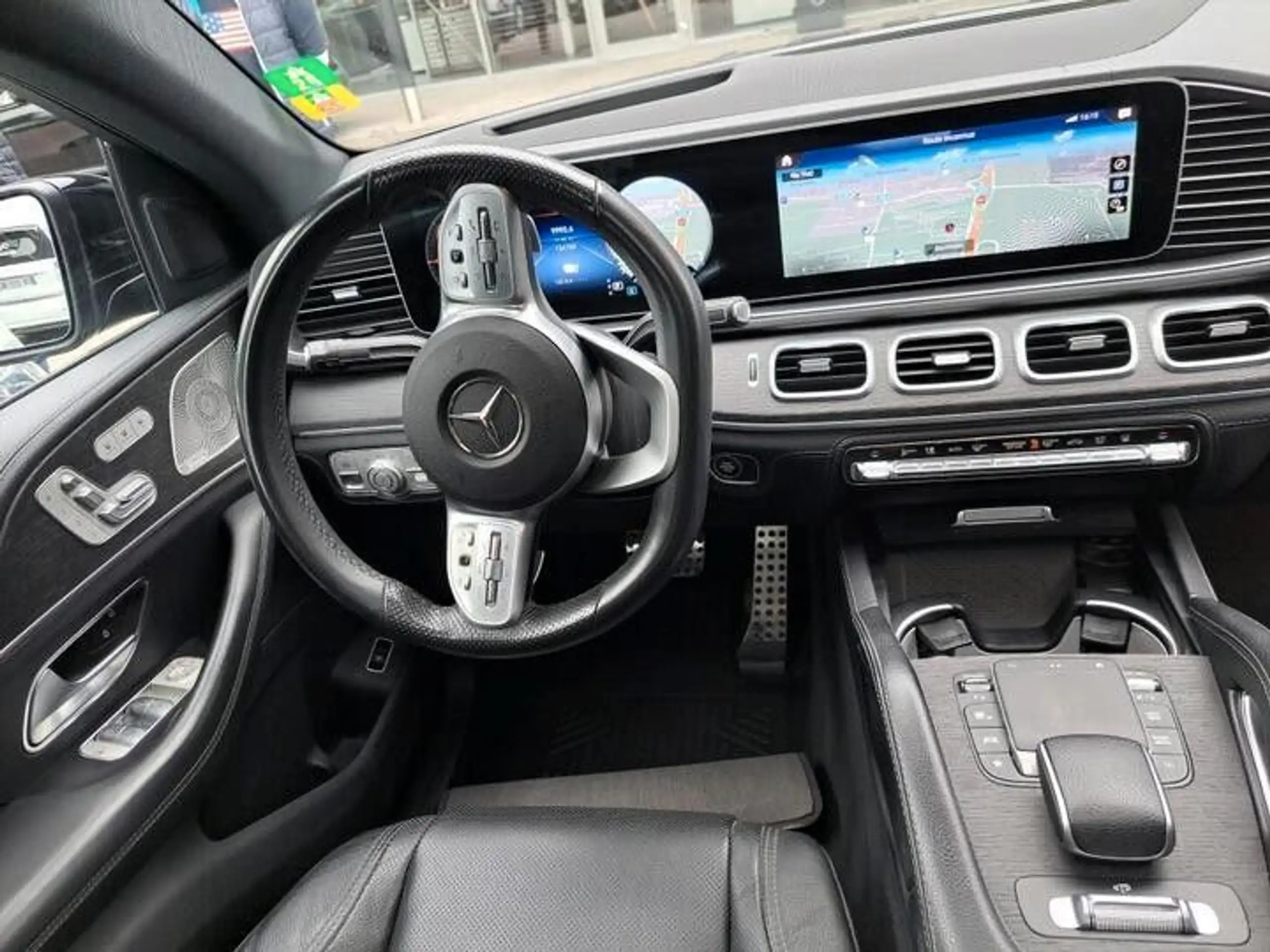 Mercedes-Benz - GLE 350