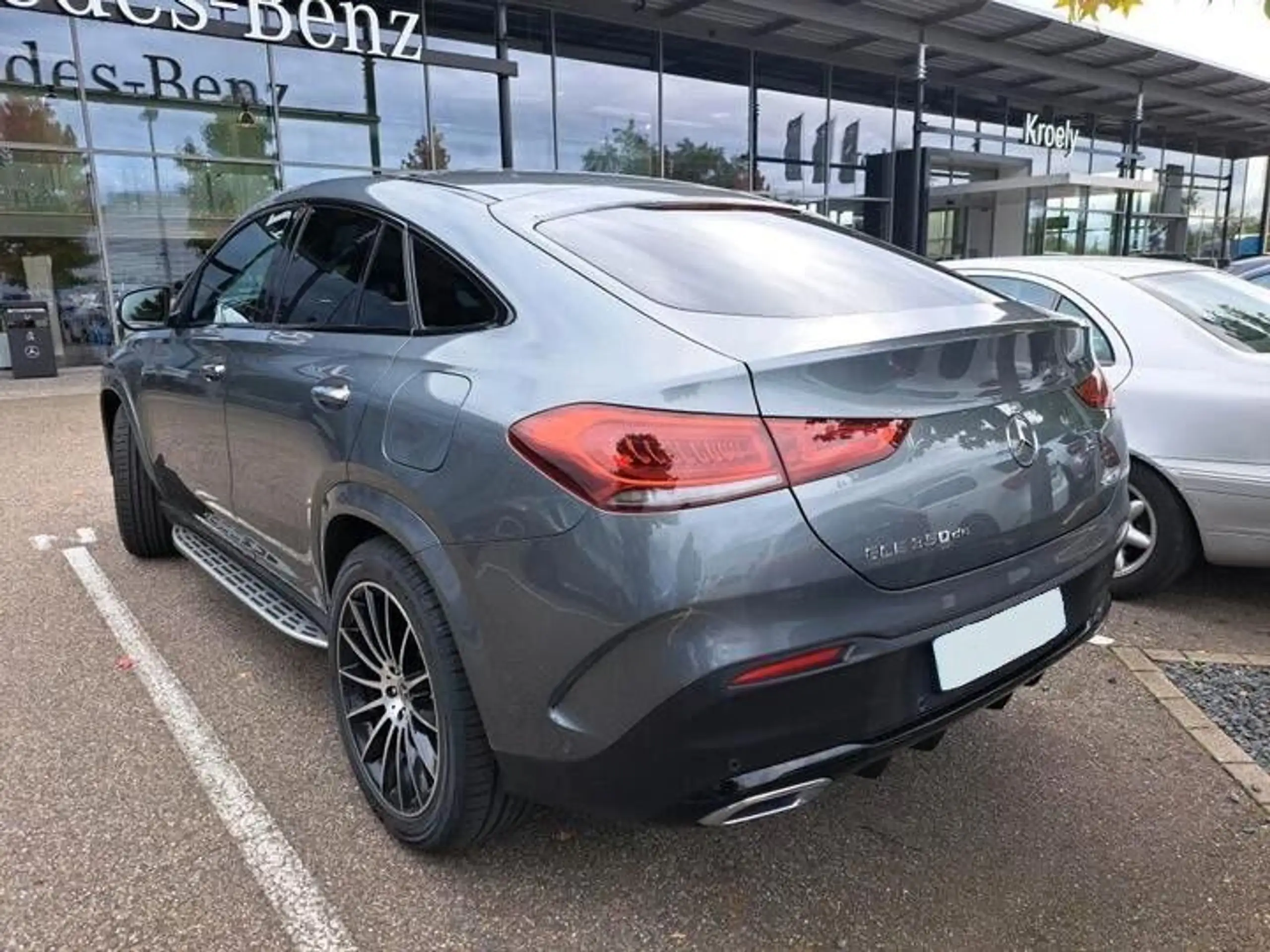 Mercedes-Benz - GLE 350