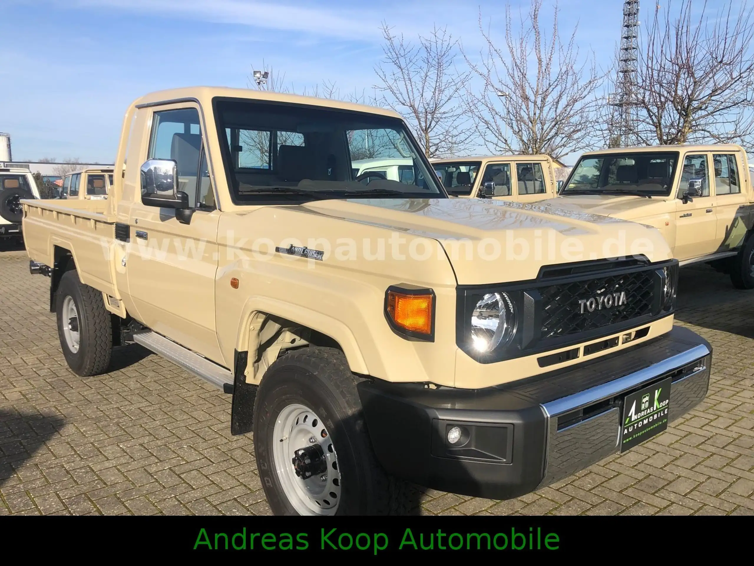 Toyota - Land Cruiser