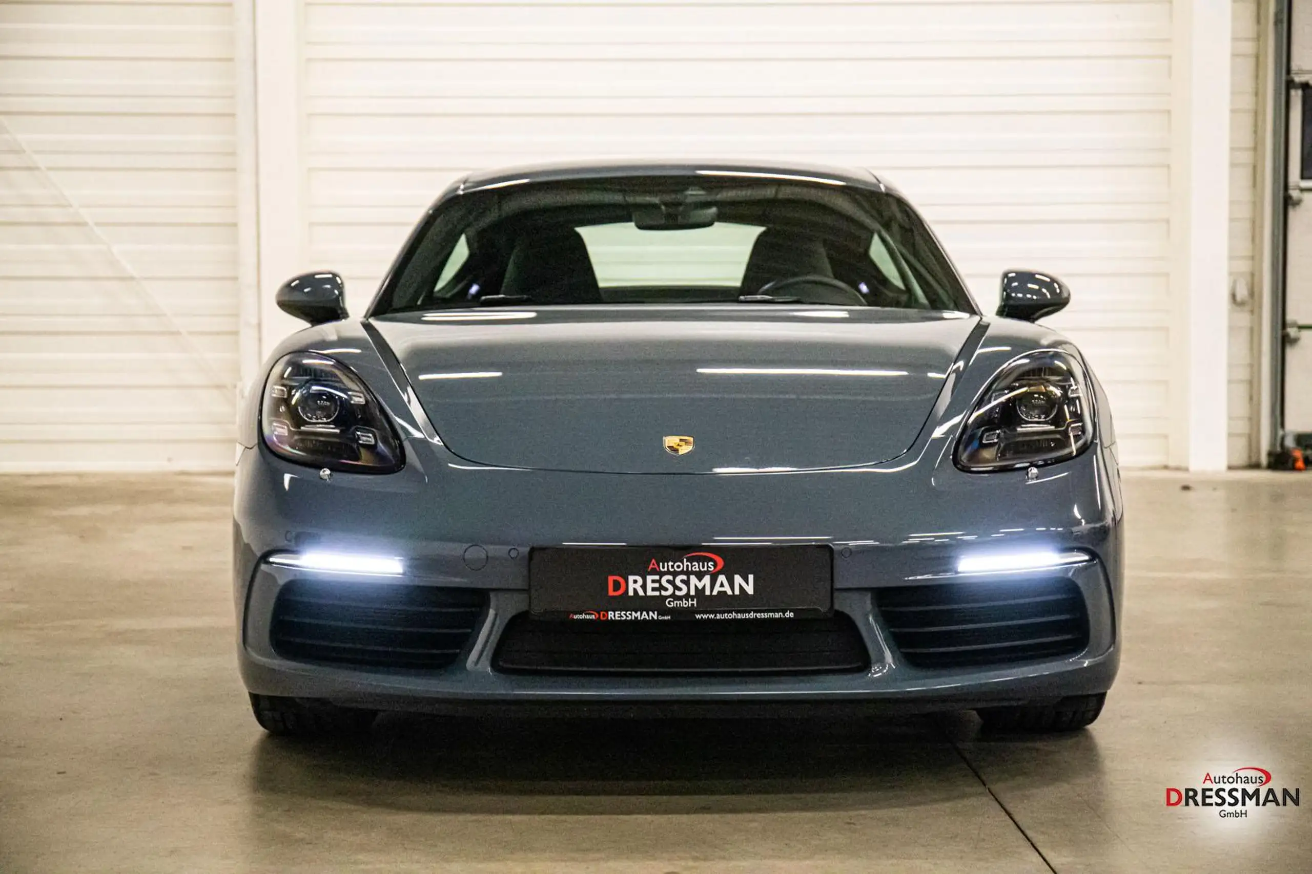 Porsche - Cayman